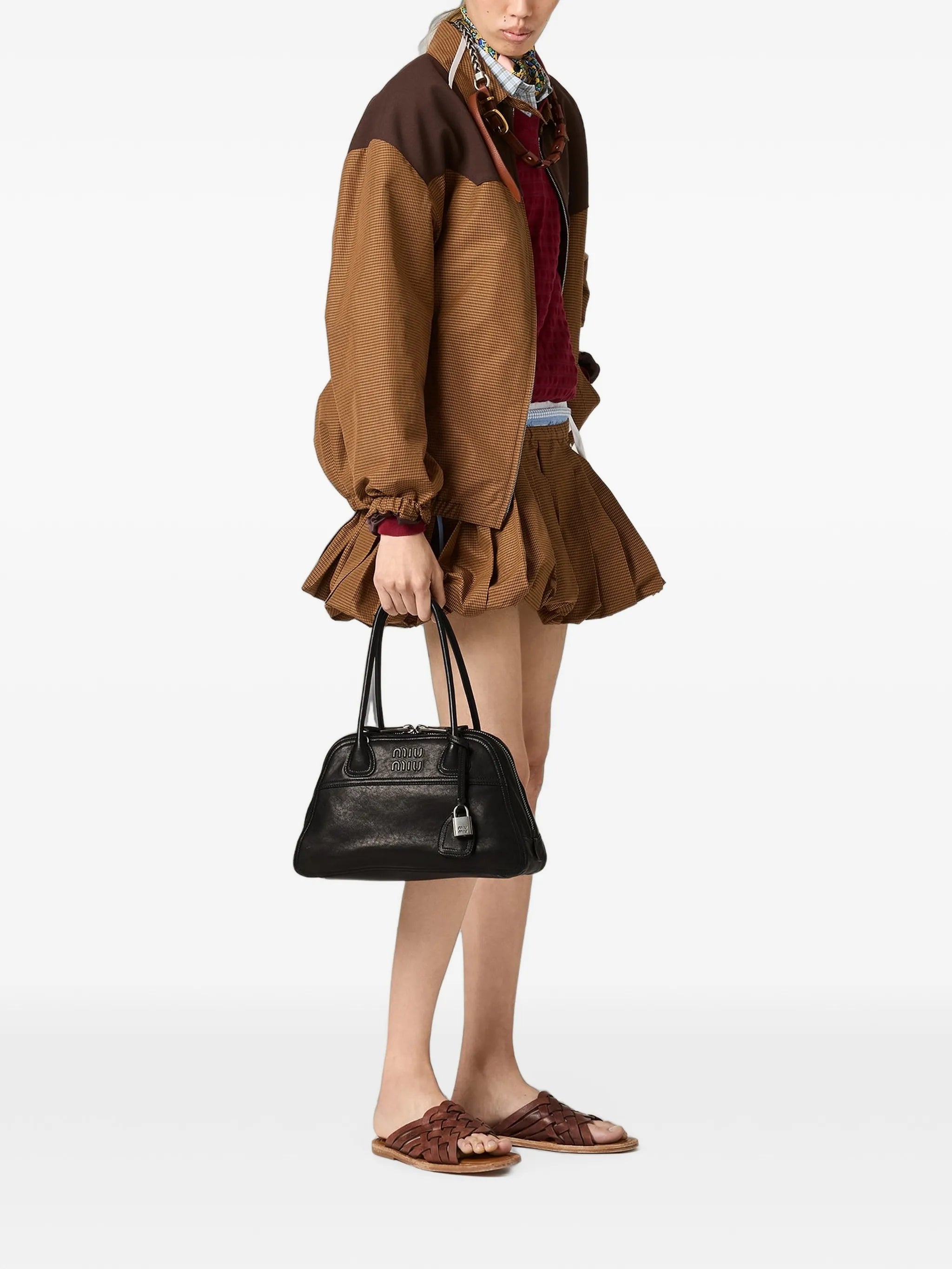 Vivant logo-embossed tote bag