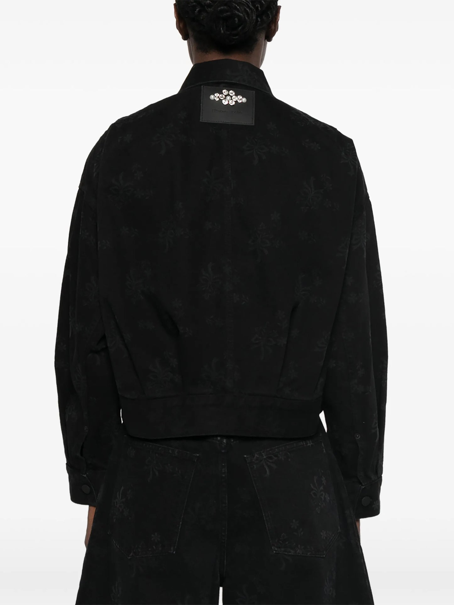 collar-embellished  jacket