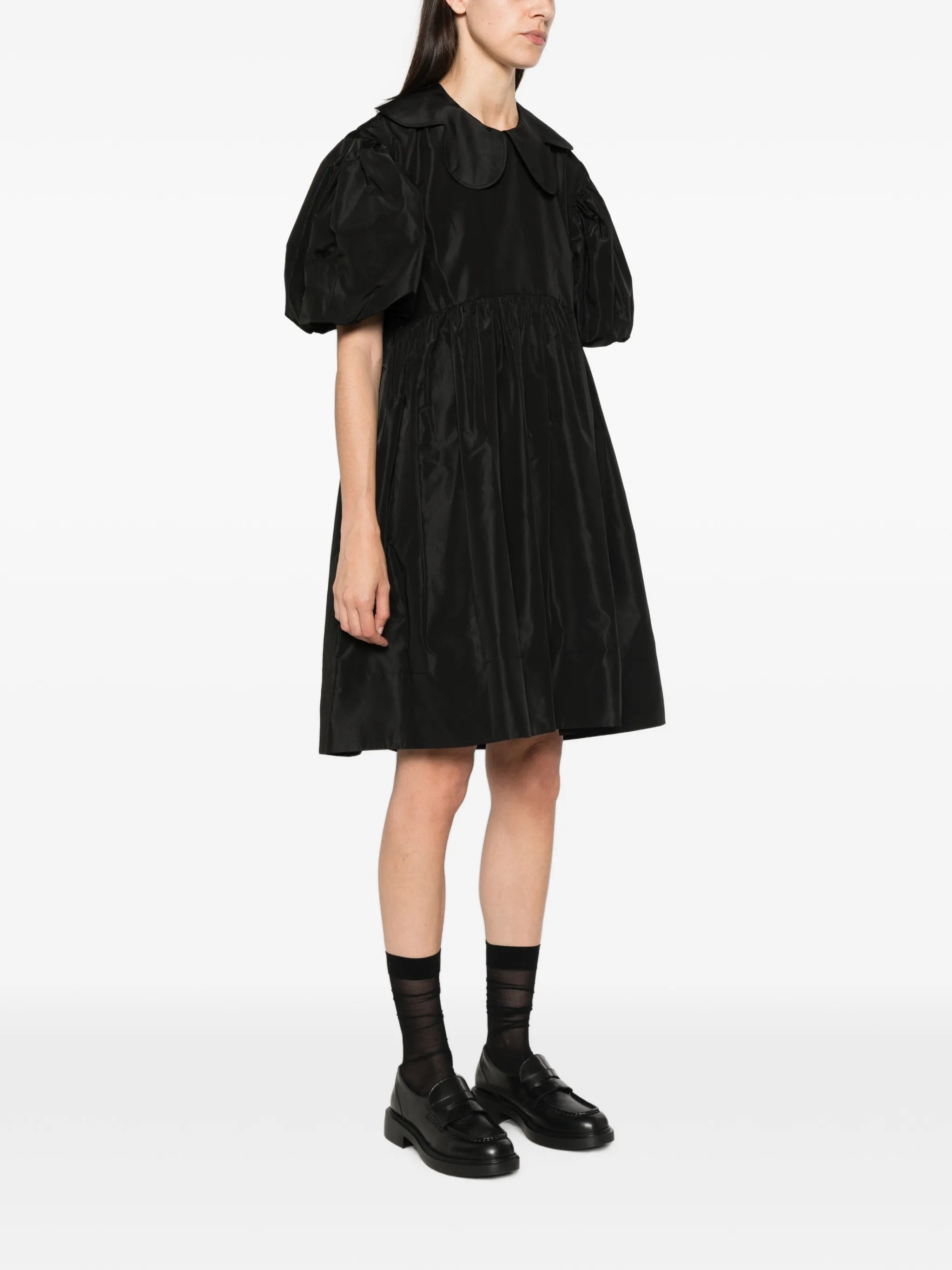 puff-sleeve petal-collar dress