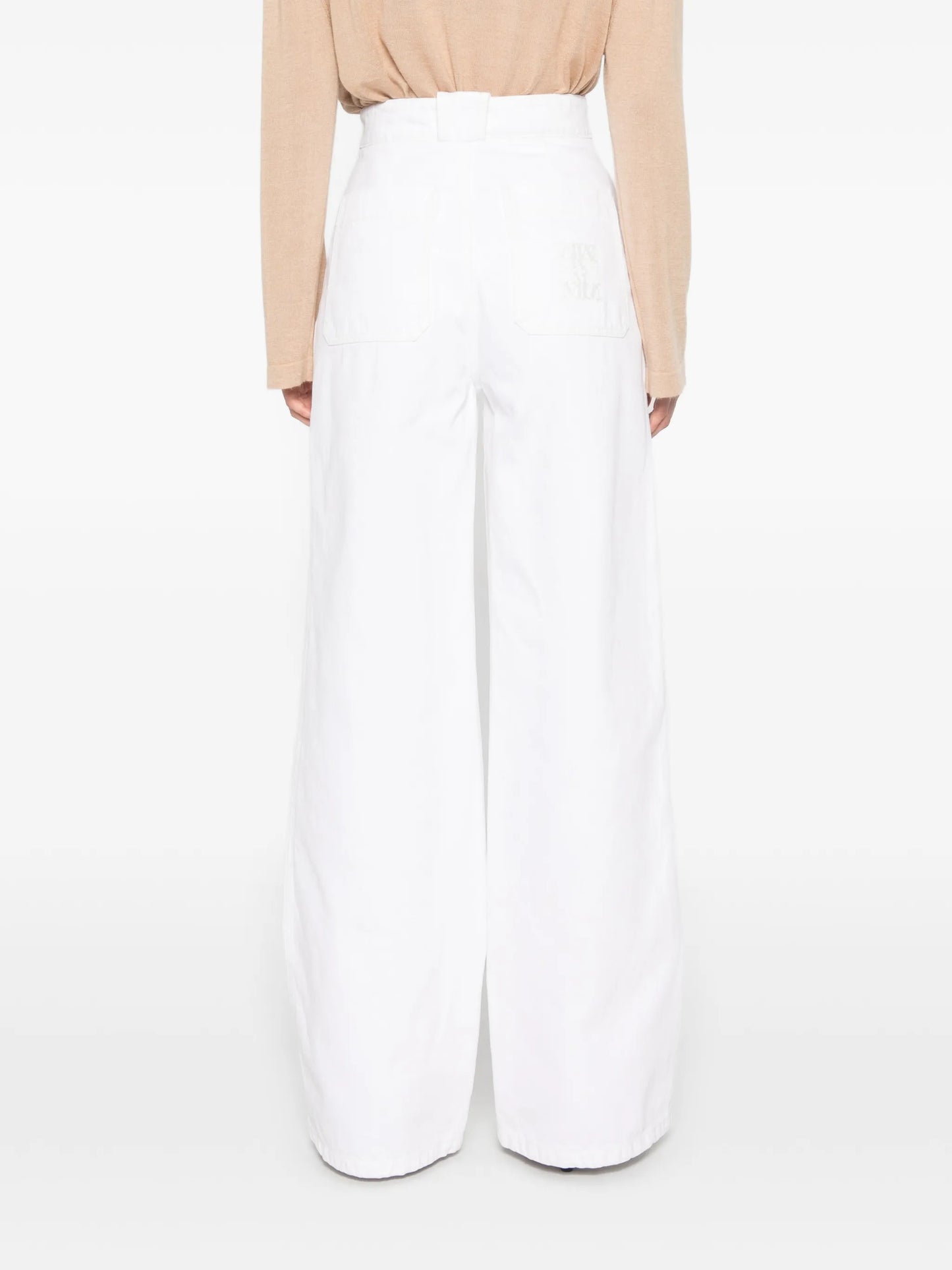 button-detail wide-leg trousers