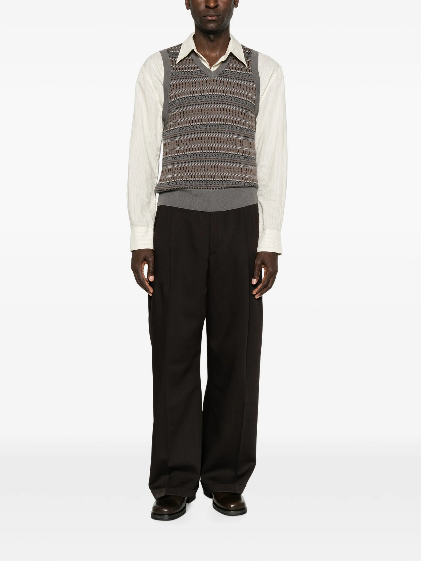 V-neck jacquard-knit vest
