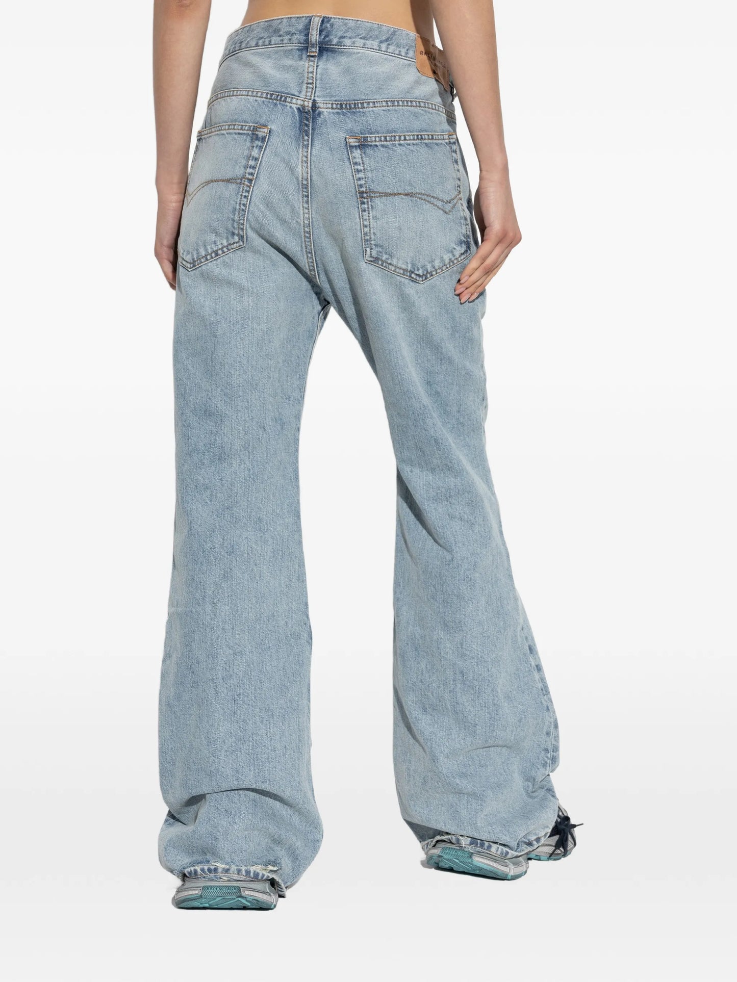 five-pocket jeans