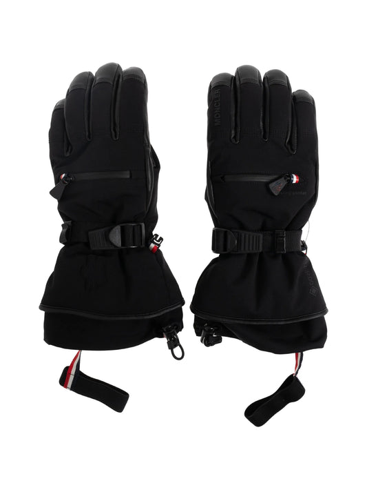 logo-embossed gloves