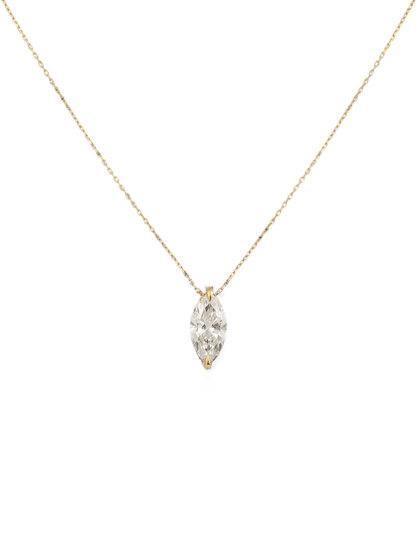 Persee diamond necklace