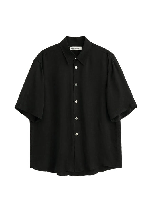 Beyond shirt shortsleeve