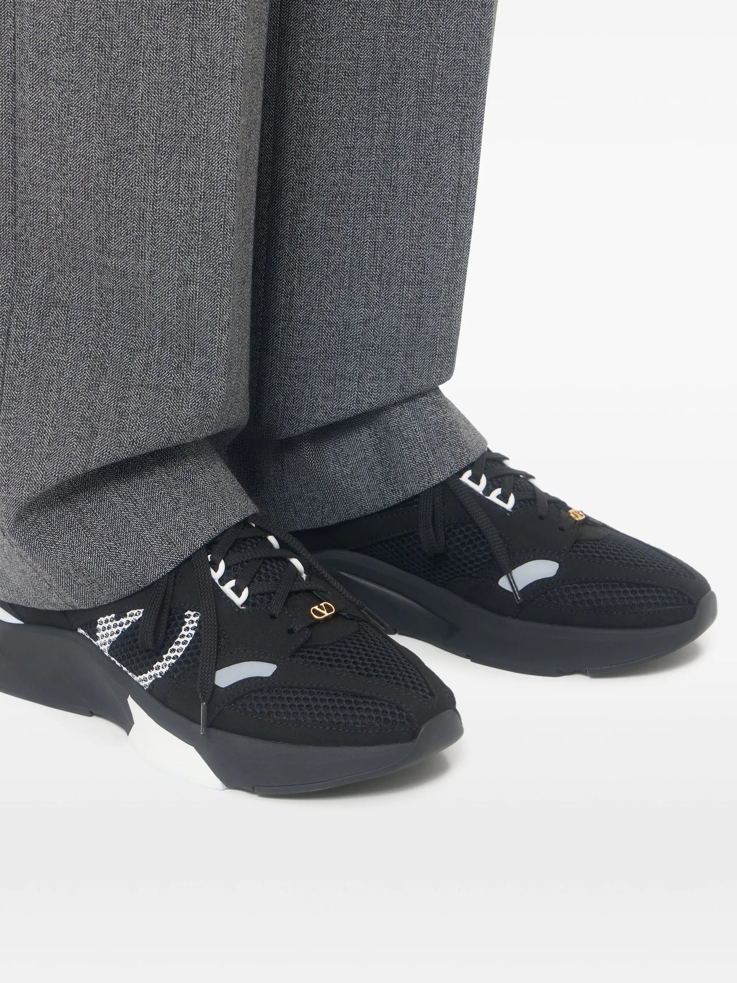 Demivee mesh-panel sneakers
