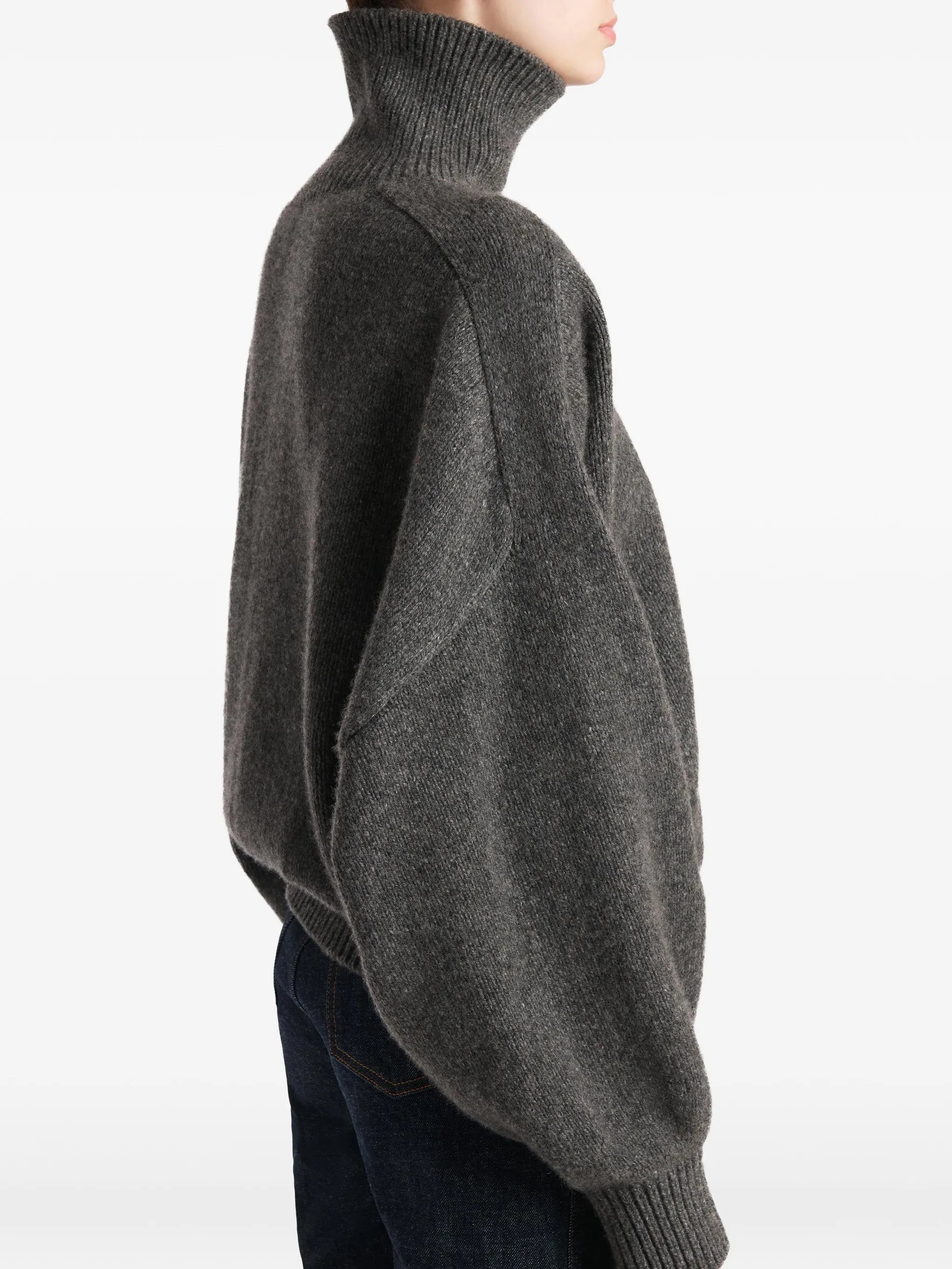 Willem sweater