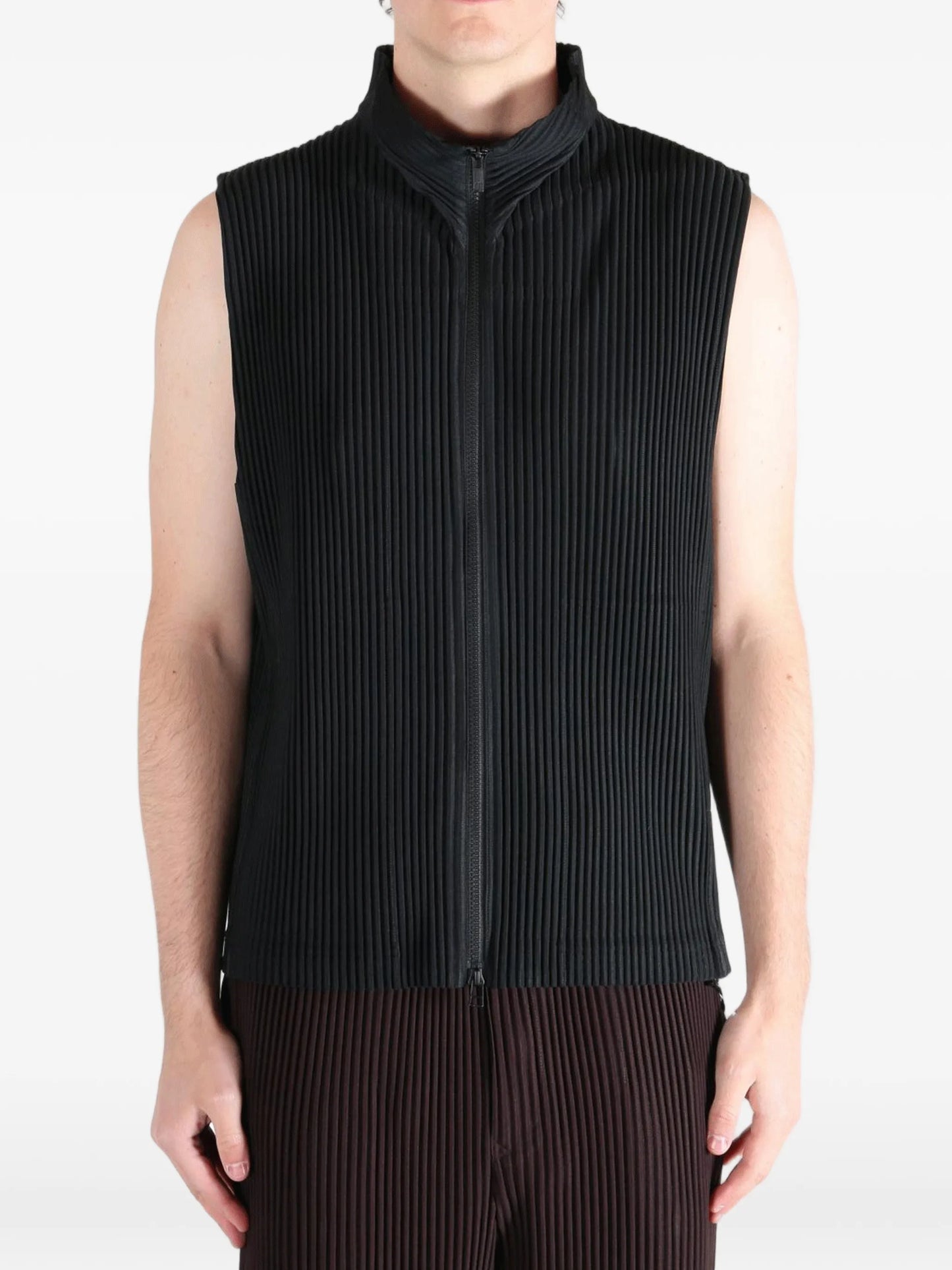 Monthly Colors : April pleated zip-up T-shirt