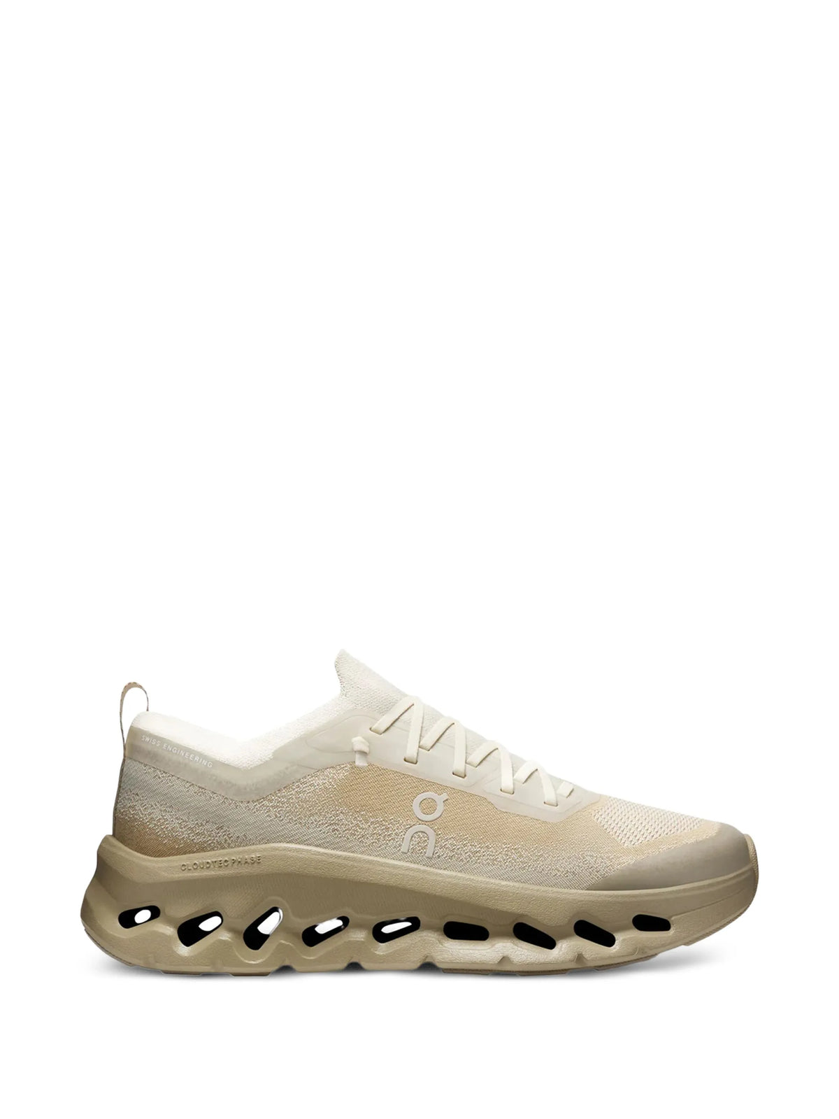 Cloudtilt sneakers