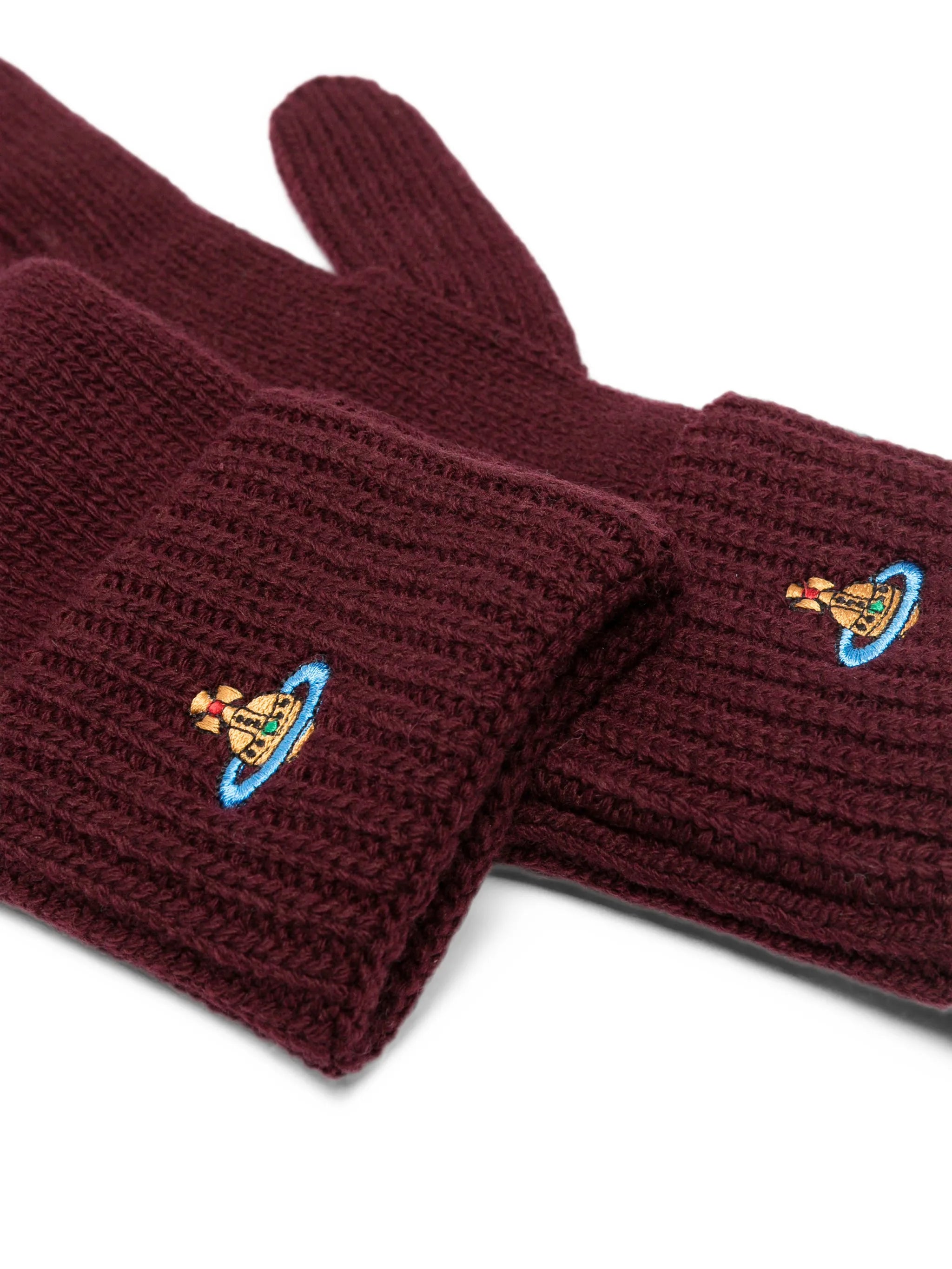 sporty gloves