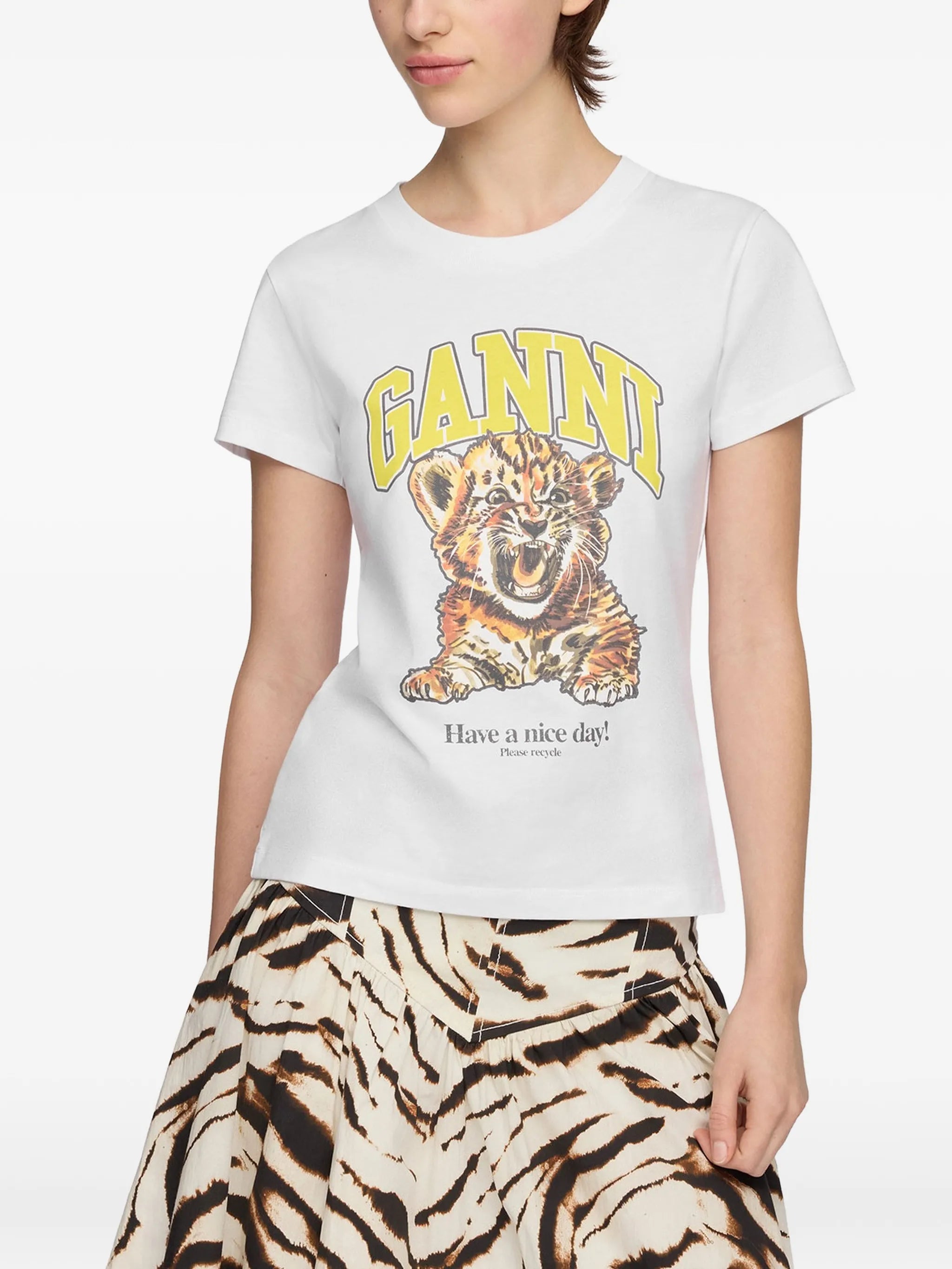 graphic-print T-shirt