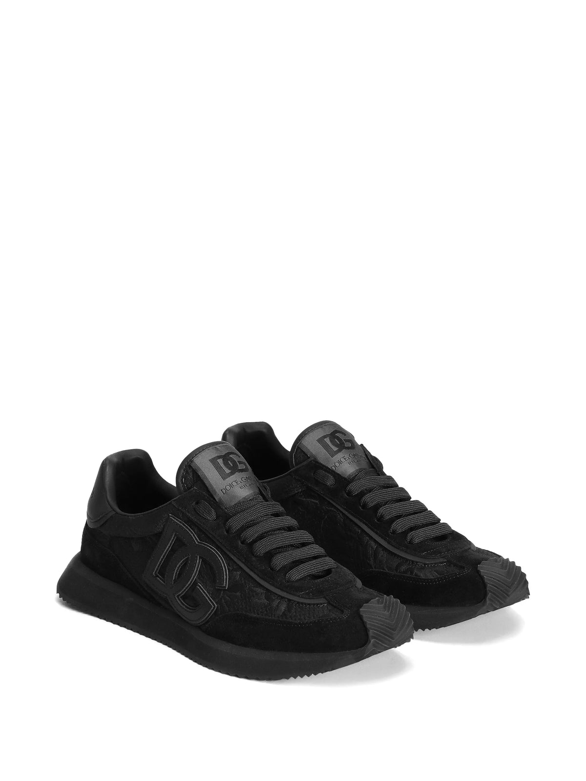 DG cushion fabric sneakers