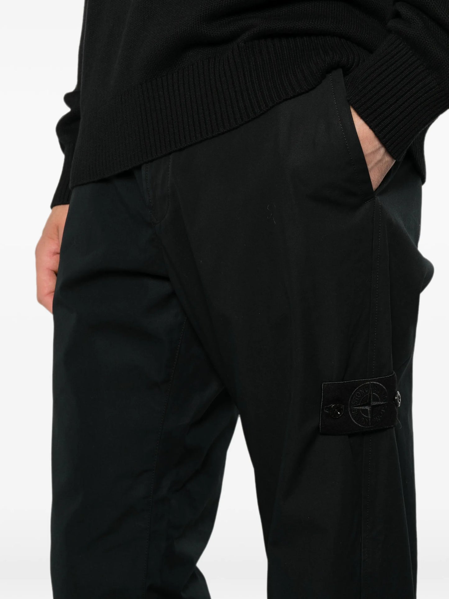 3100020 logo-patch cargo pants