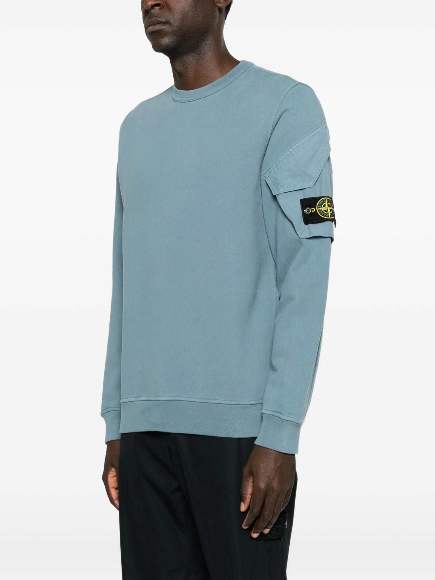 logo-patch sleeve-pocket sweatshirt