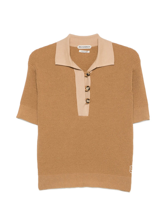 contrast-collar short-sleeve polo top