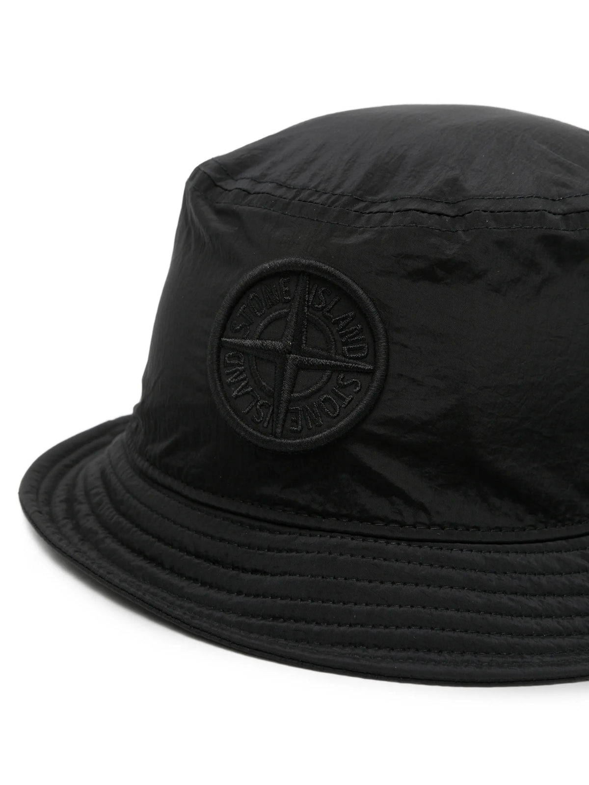 9100012 nylon metal in econyl® bucket hat