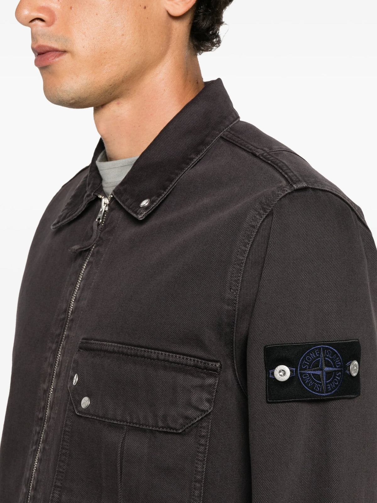 logo-patch zip-up jacket