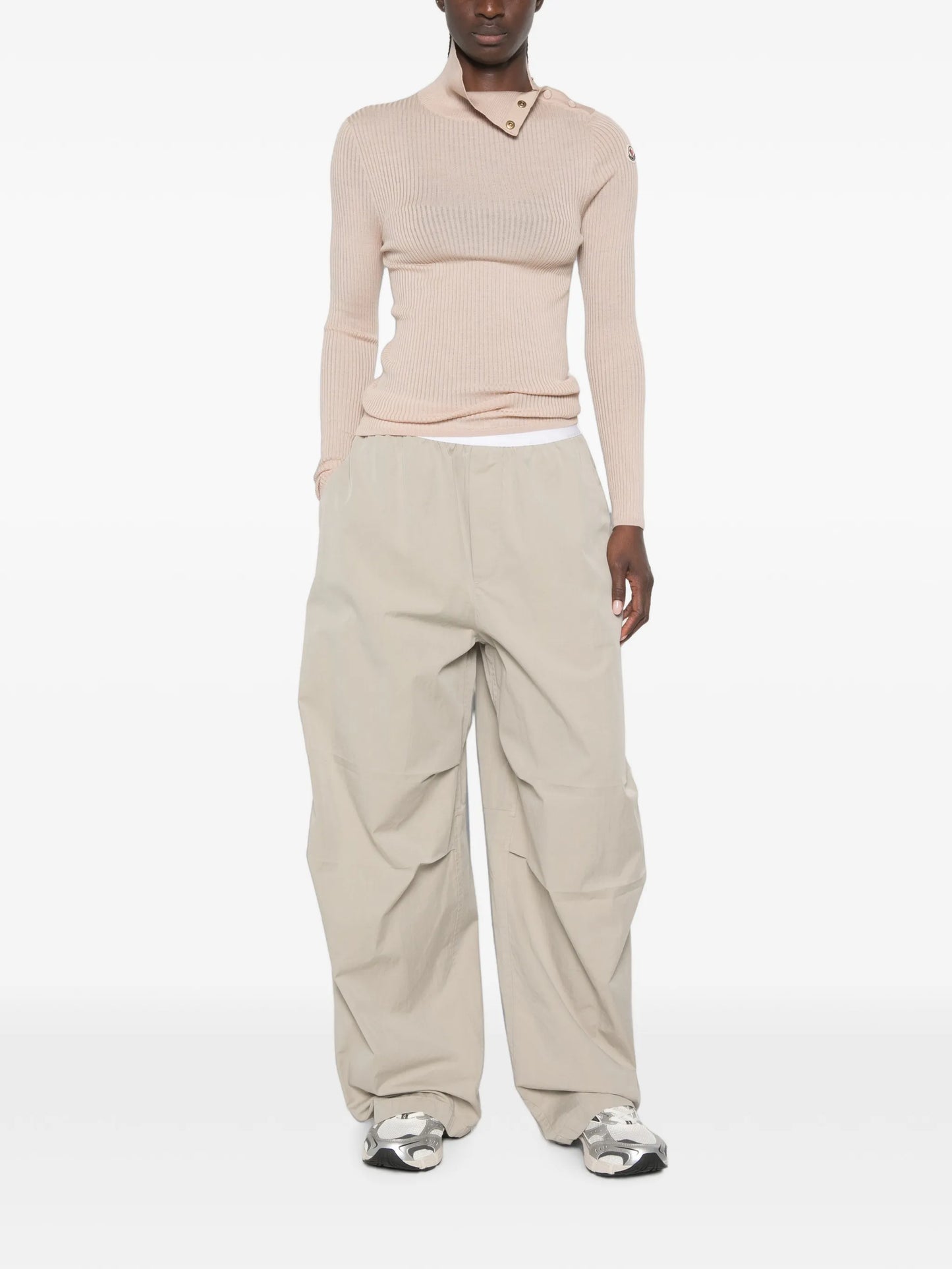 ribbed-knit button-fastening sweater