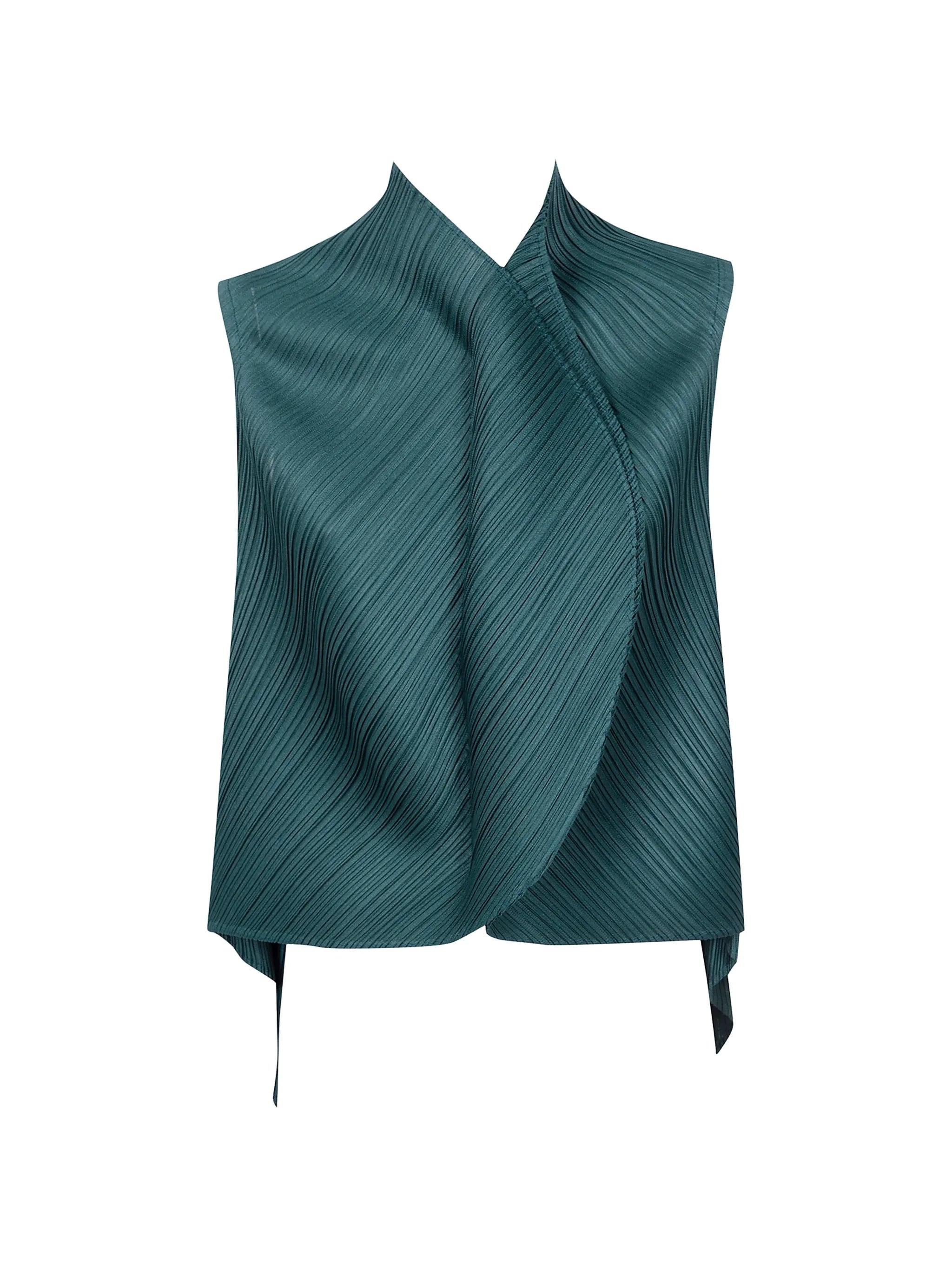 Leaf pleated top