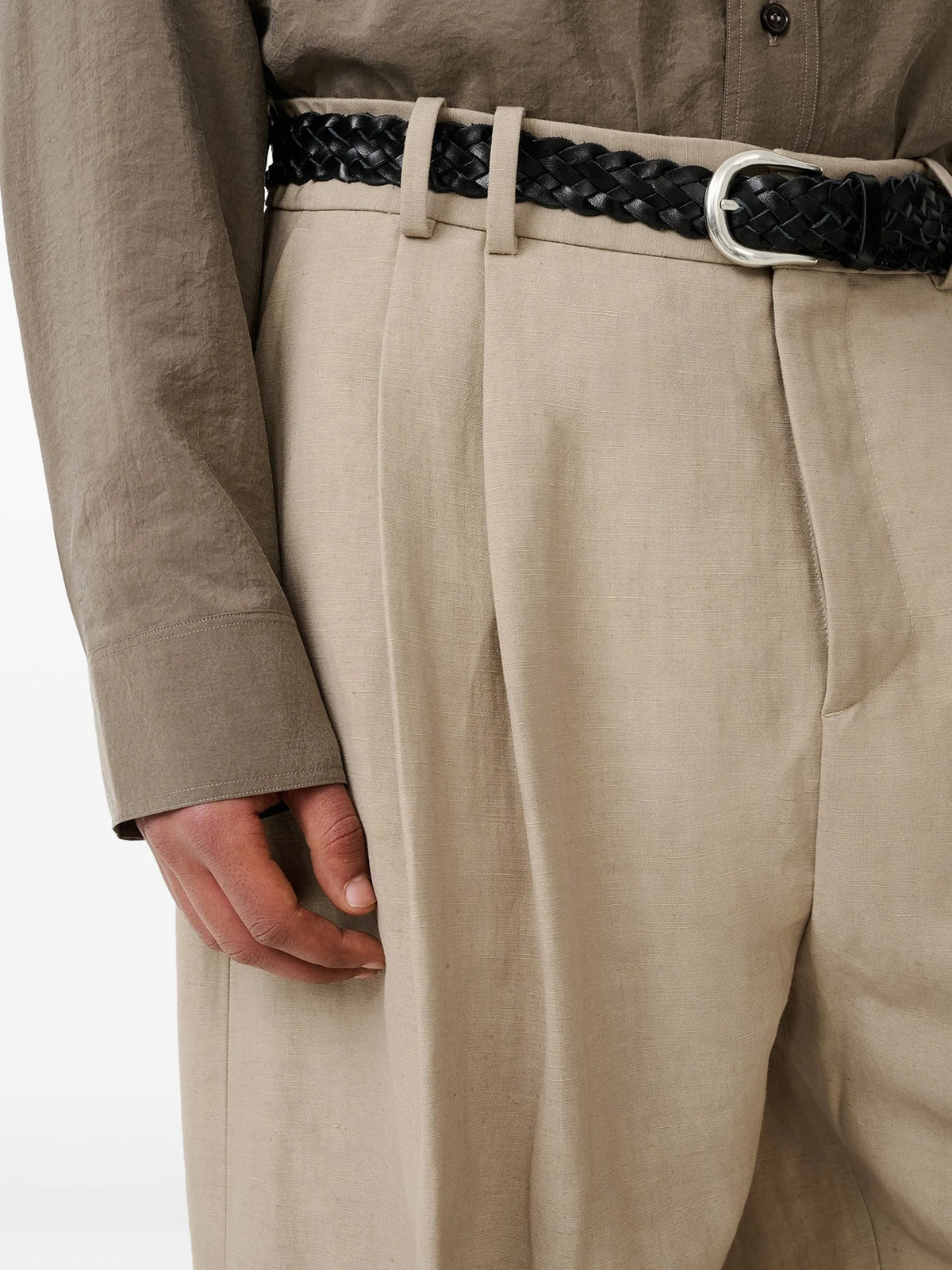 Line trousers