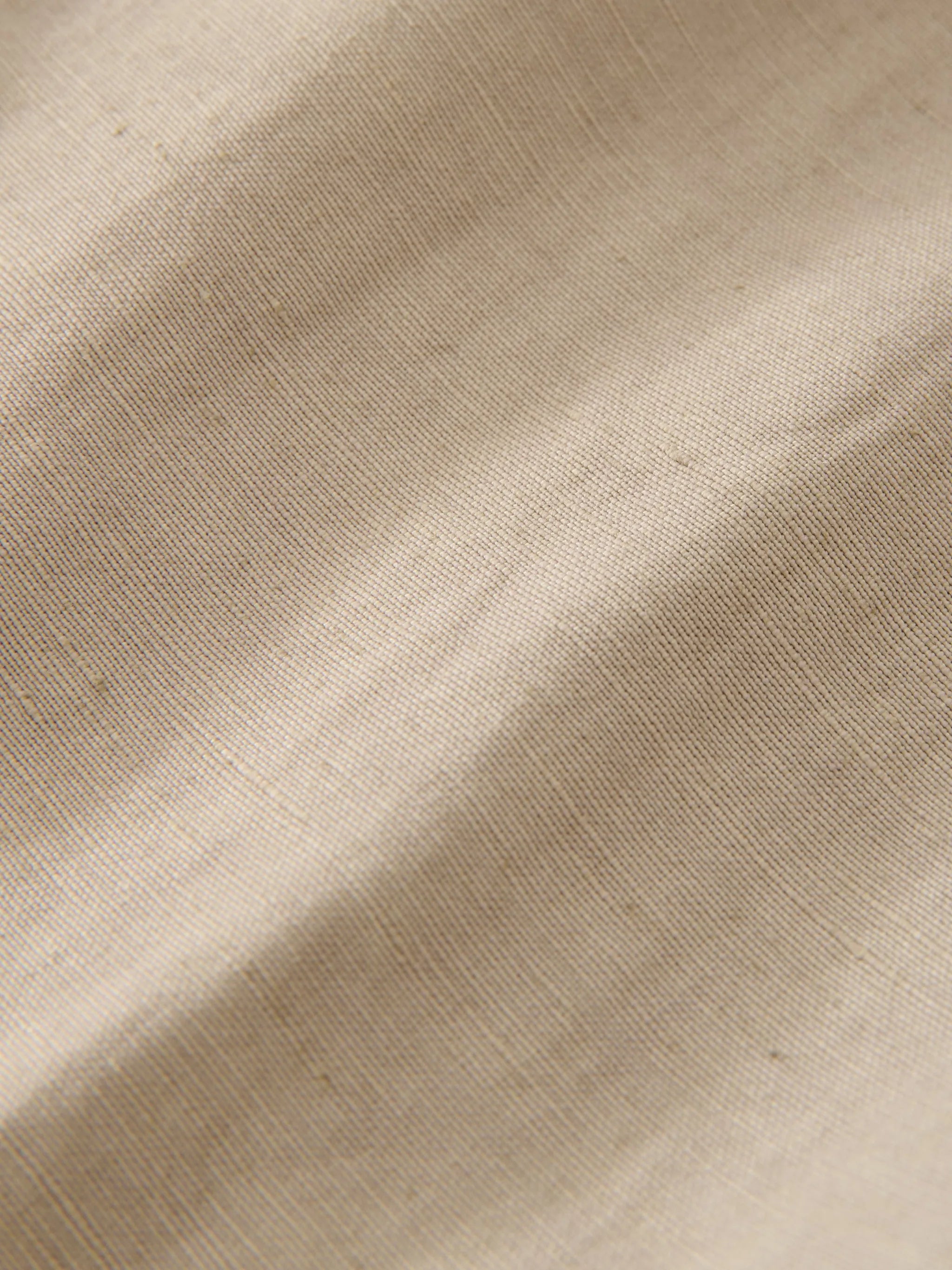 Line trousers