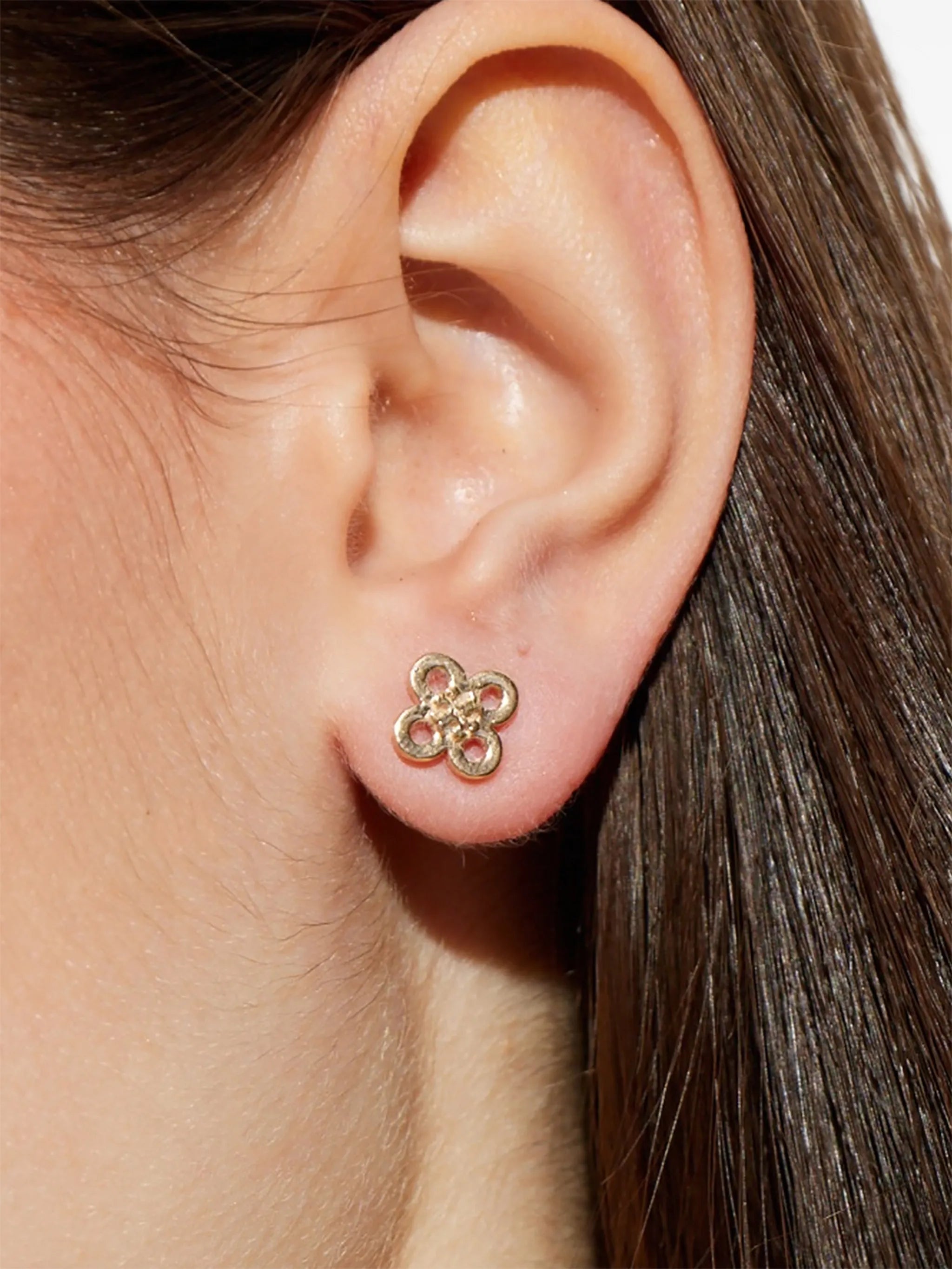Forget Me Not clover stud earrings