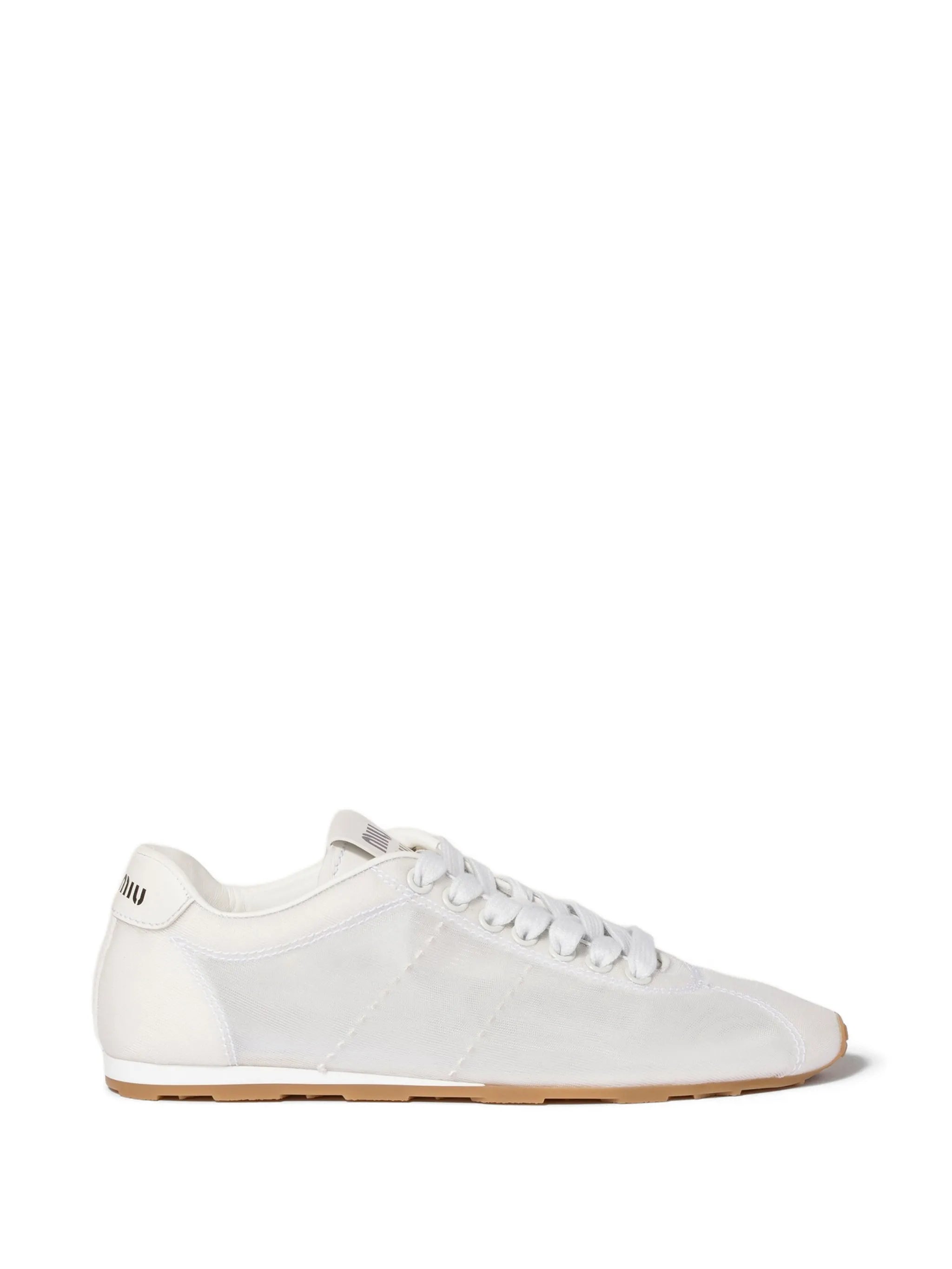 Plume mesh fabric sneakers