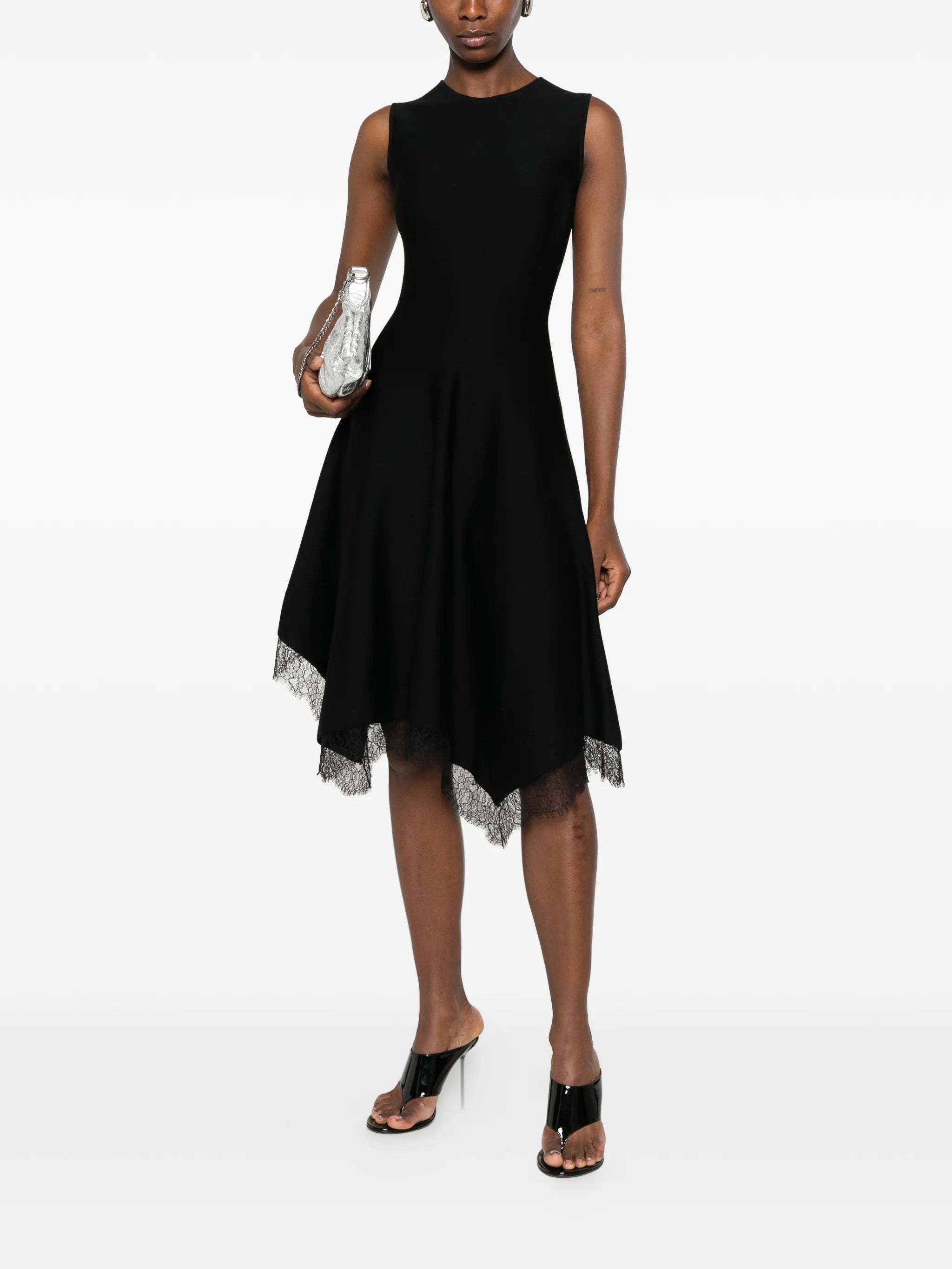lace Trim A-line dress in black