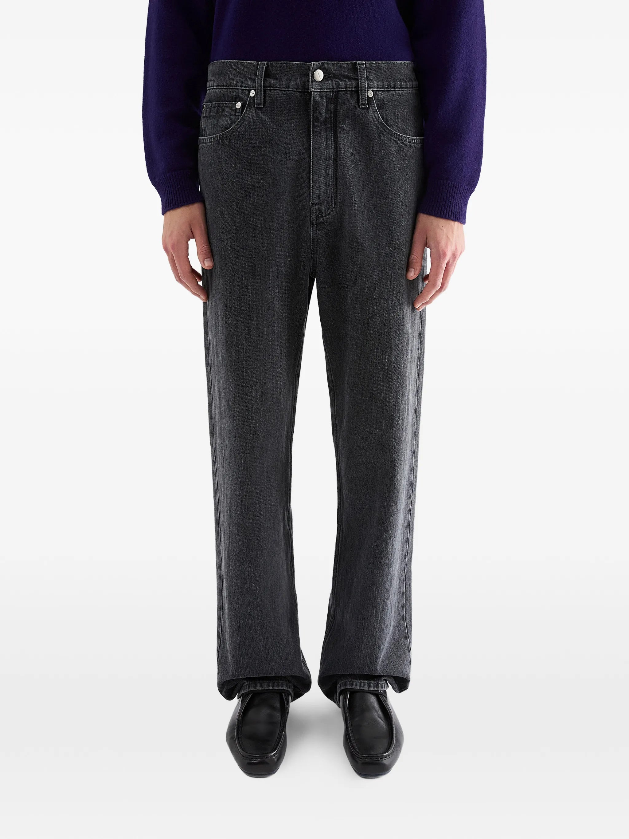 five-pocket jeans