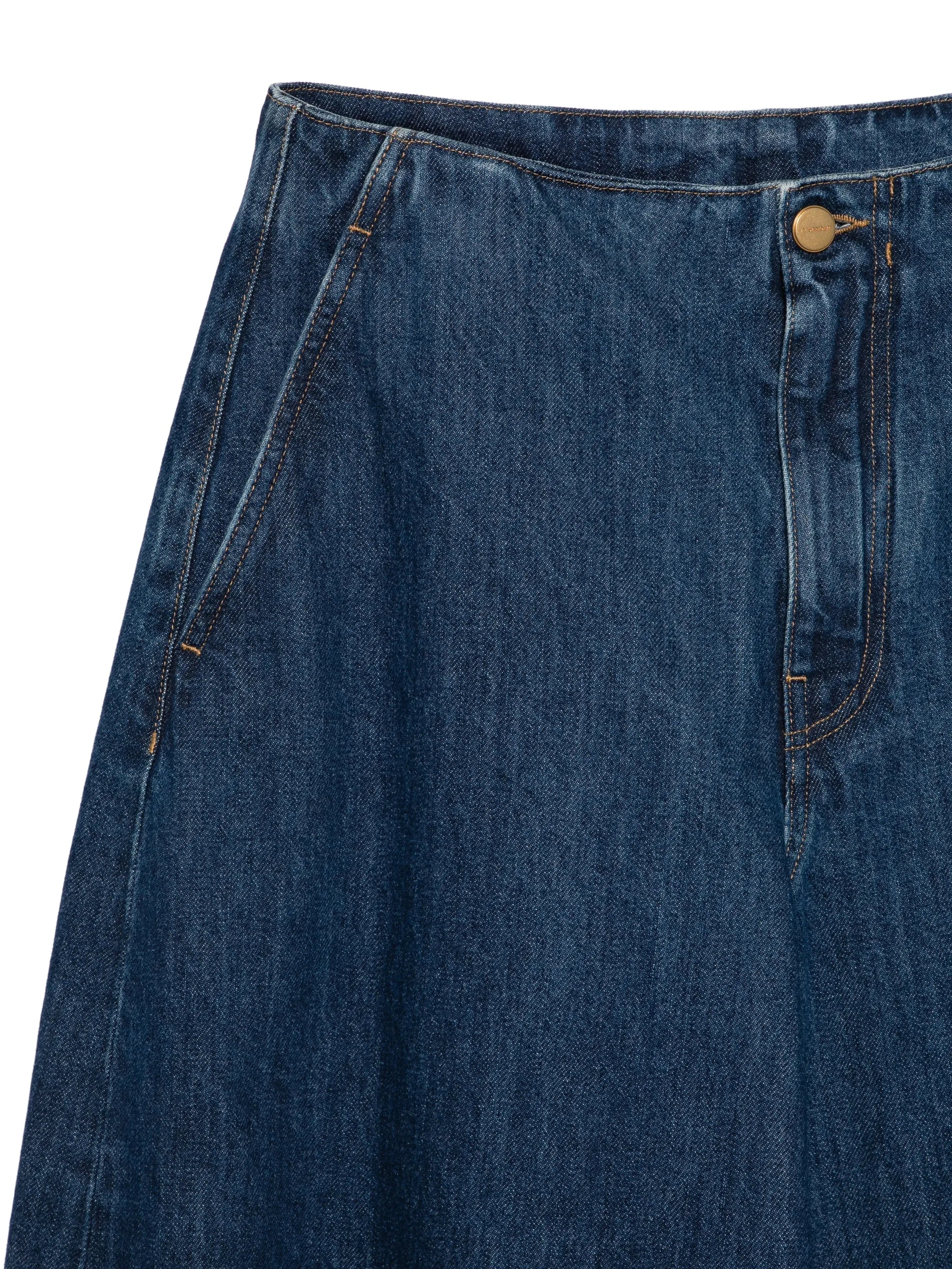 relaxed lightweight jeans