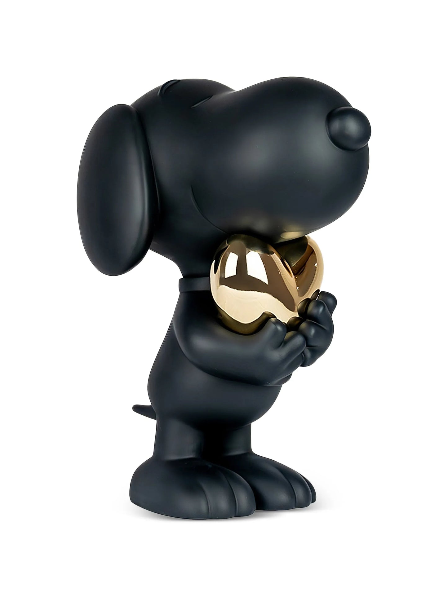 small Snoopy Heart figurine