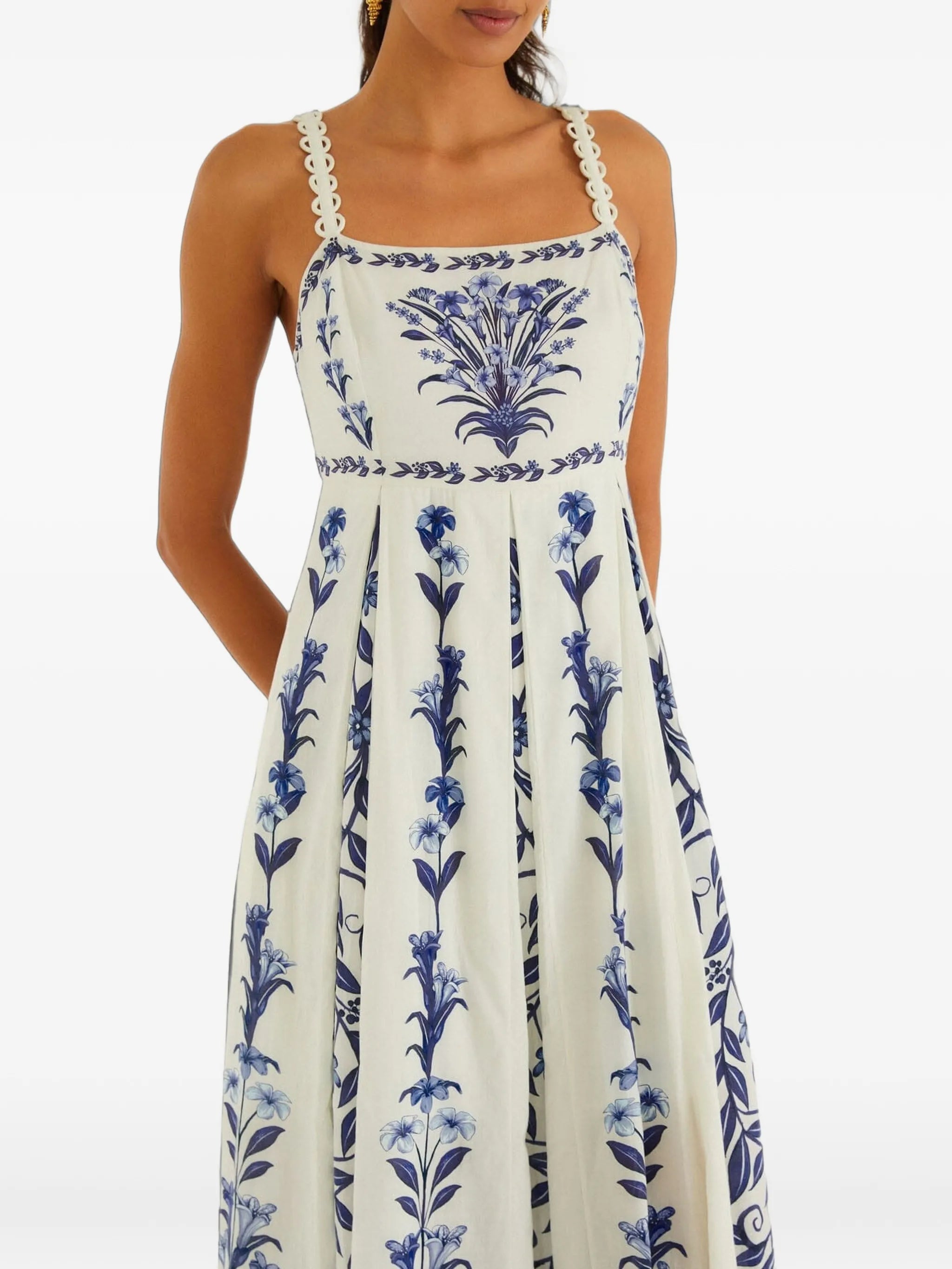 flowers arch pleats maxi dress