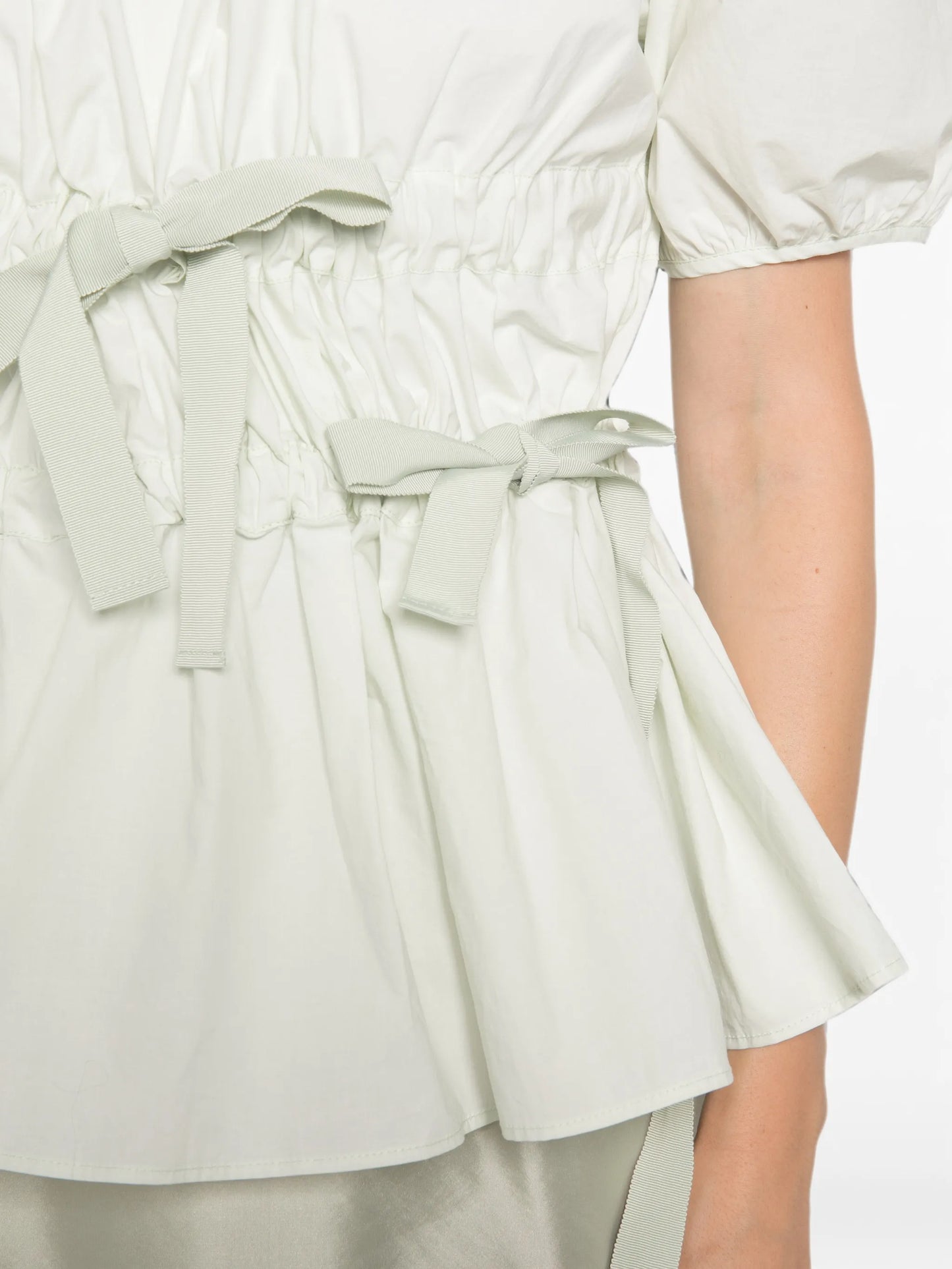 Papillon matelassé peplum top
