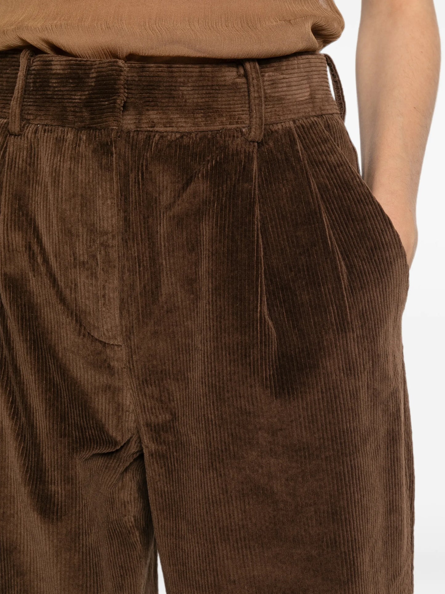 Aven corduroy trousers