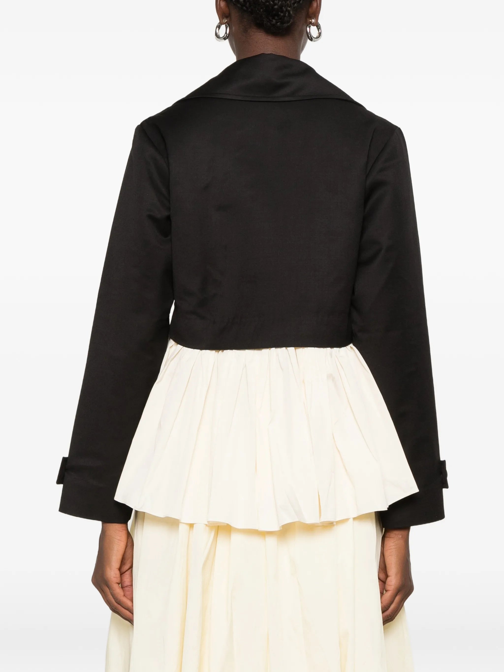 long-sleeves jacket