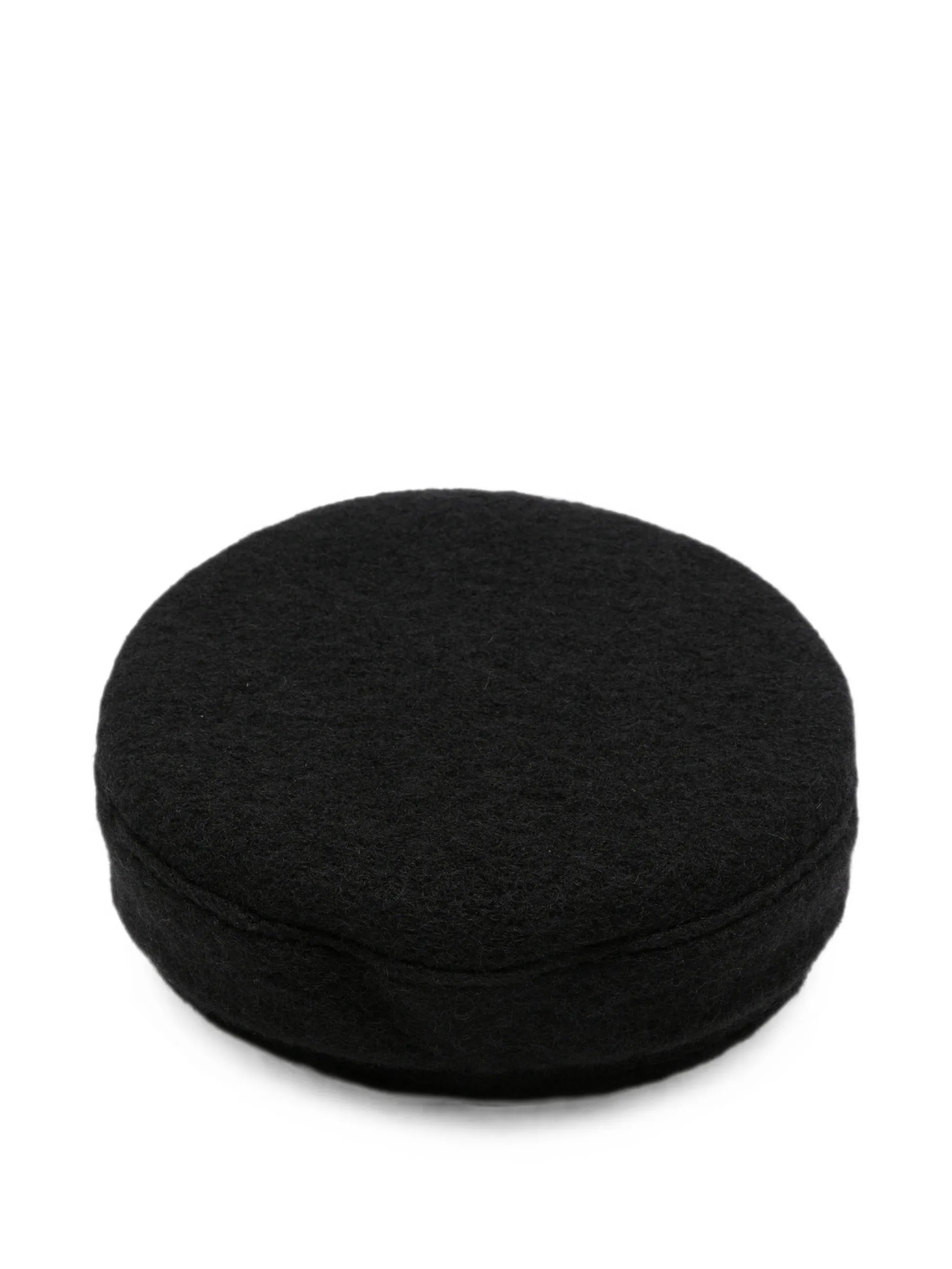 monogram-embellished hat