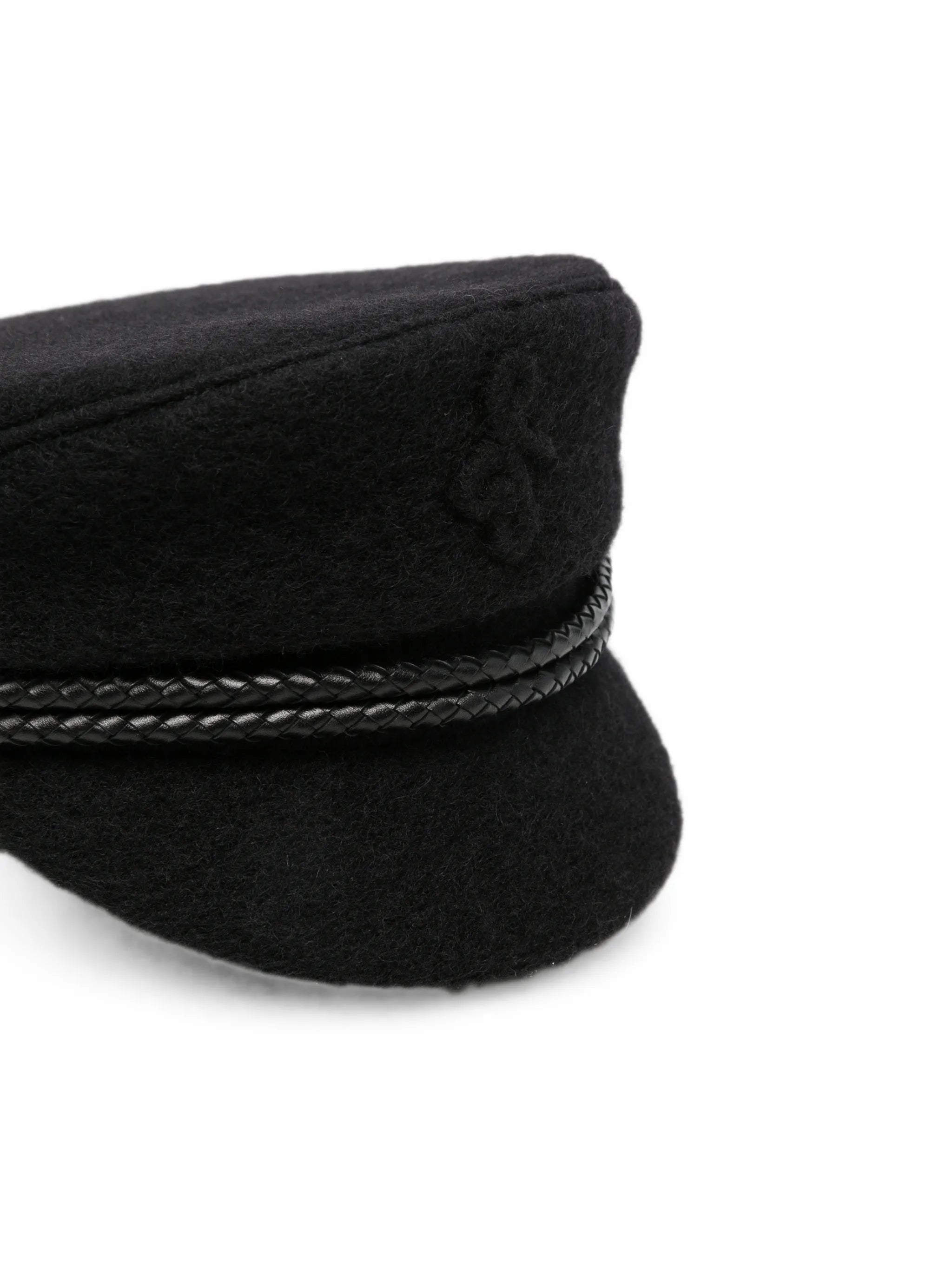 monogram-embellished hat