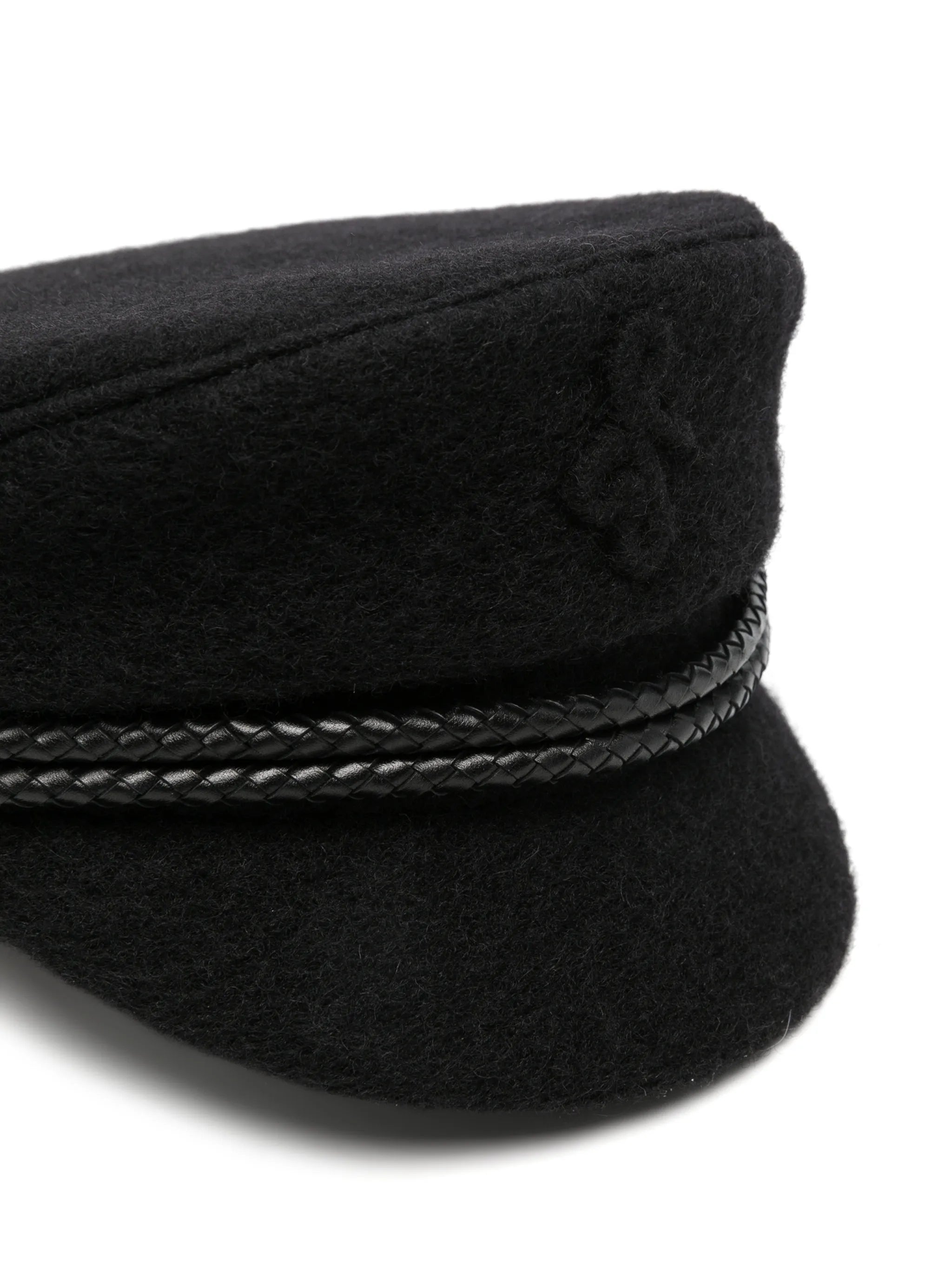 monogram-embellished hat