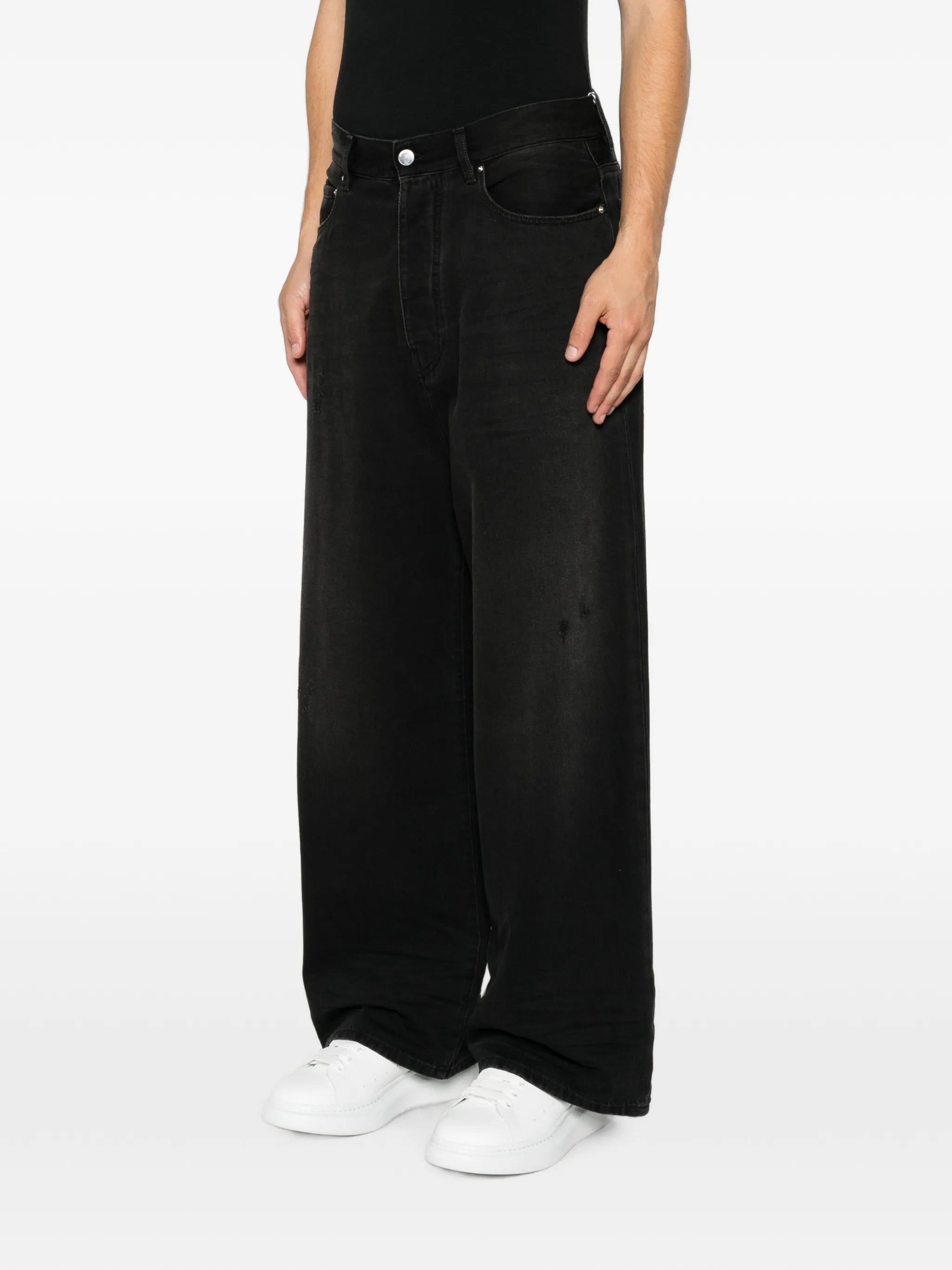 baggy jeans