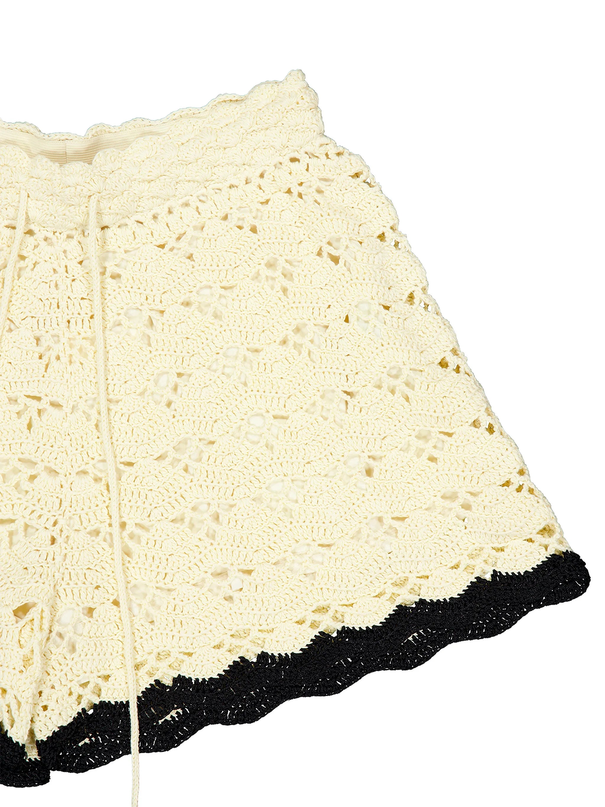 Aster crochet shorts