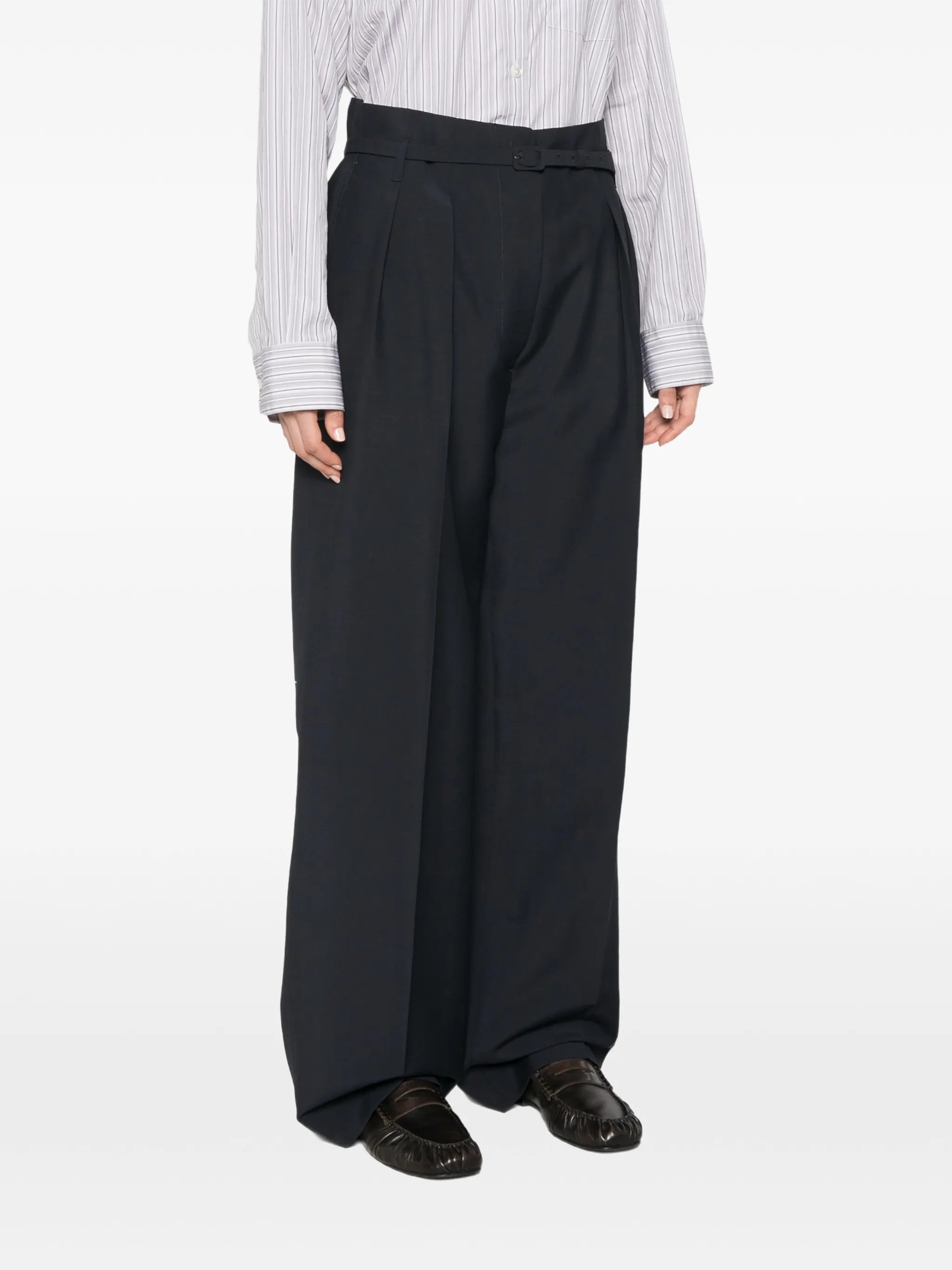 wide-leg jeans