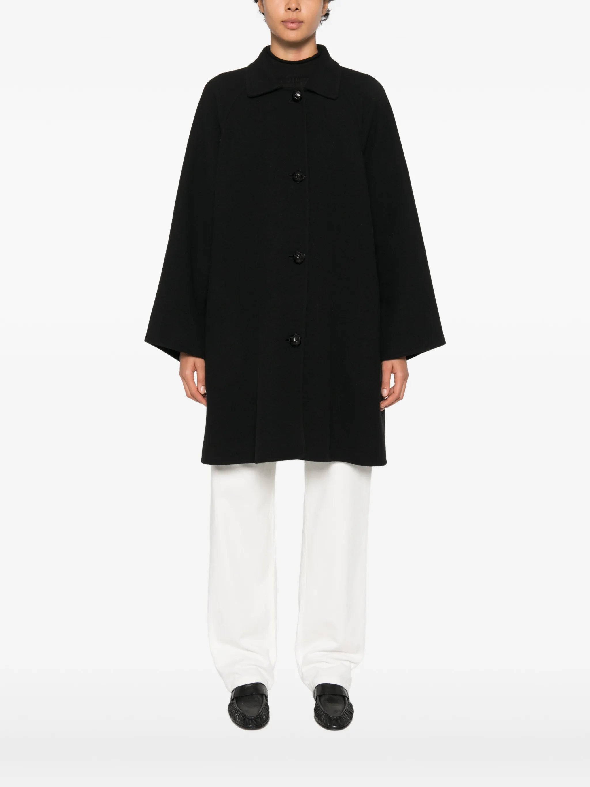 Ina button-up coat