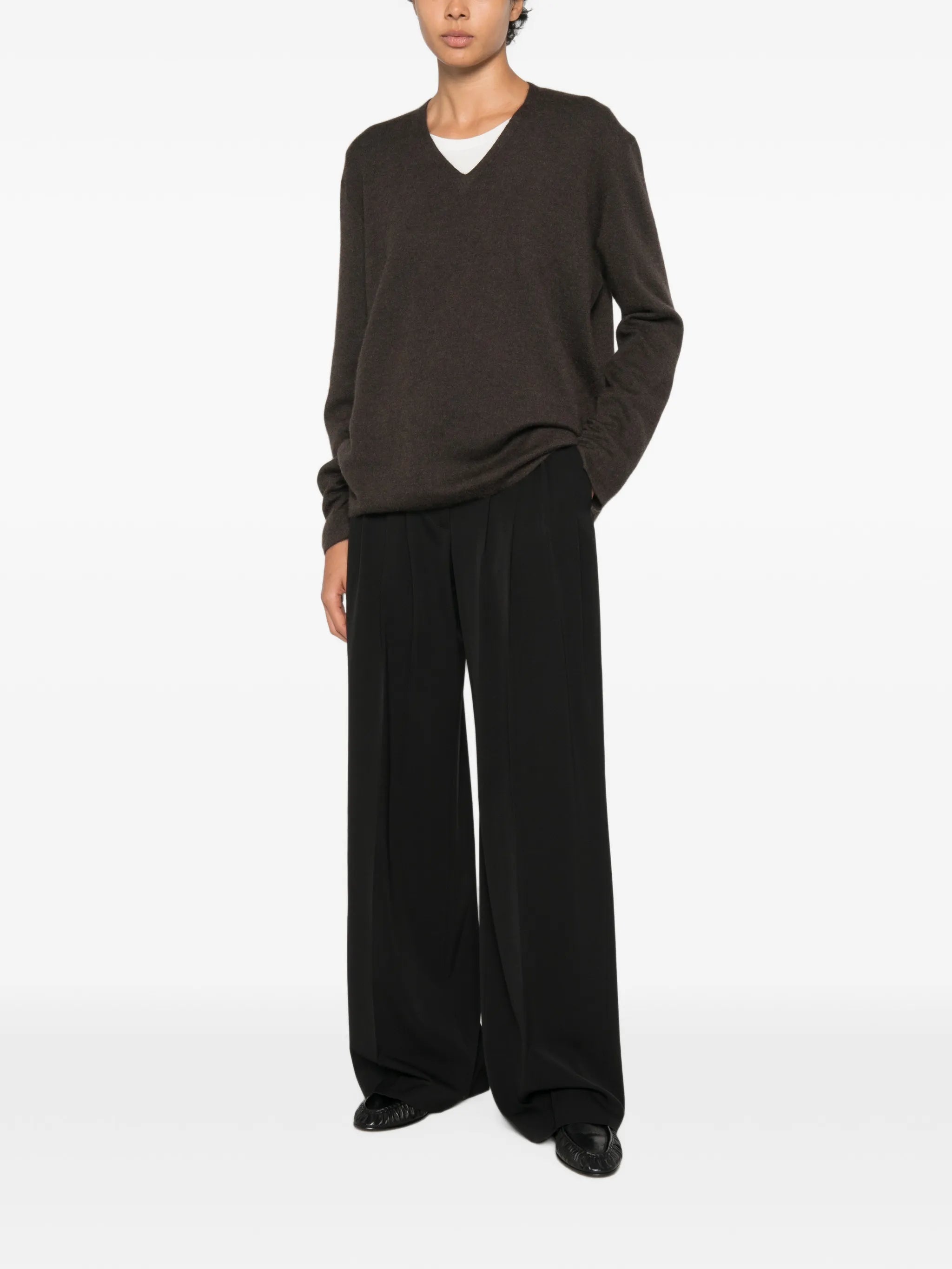Purin V-neck sweater