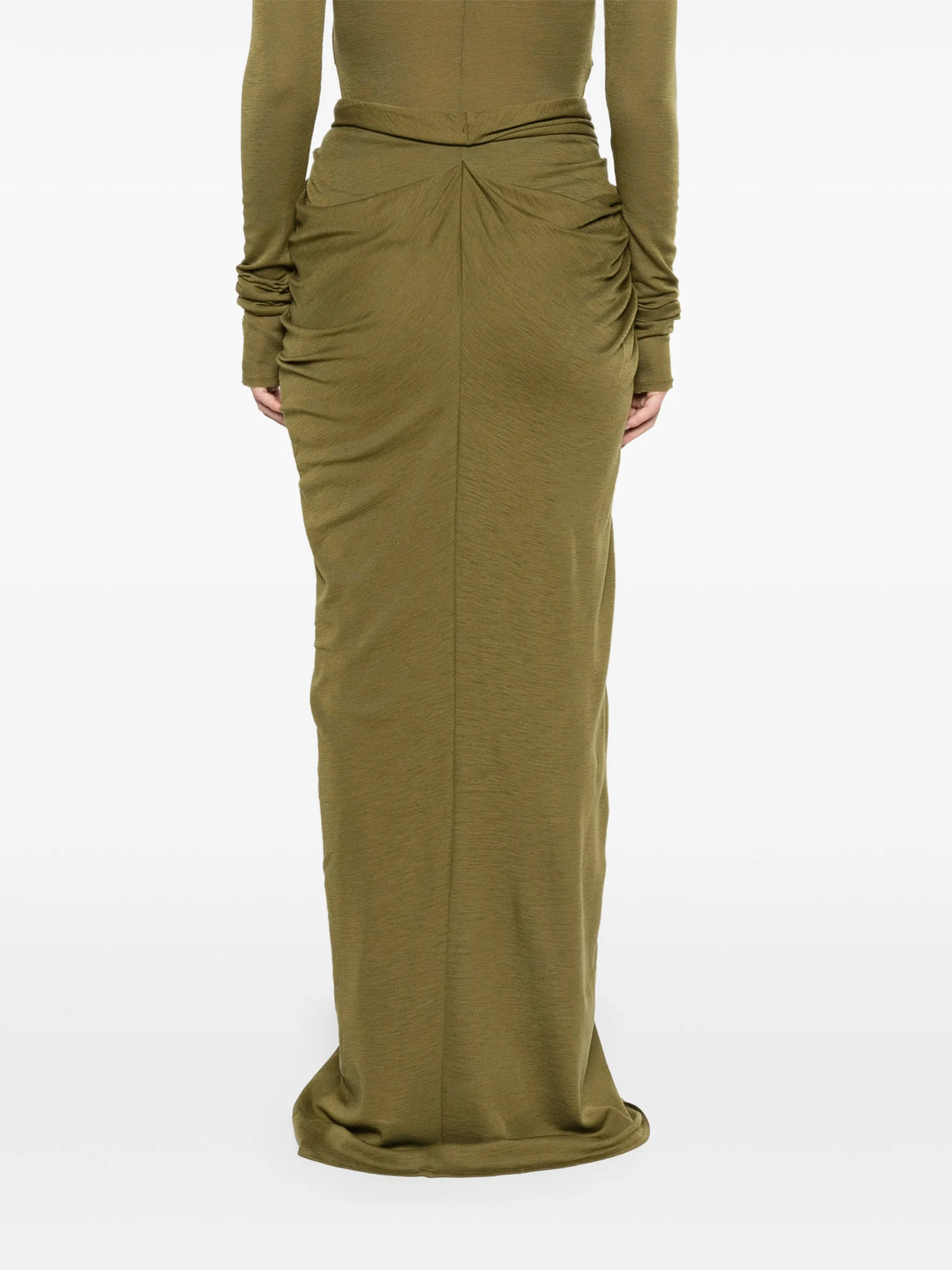 Interlock skirt pickle