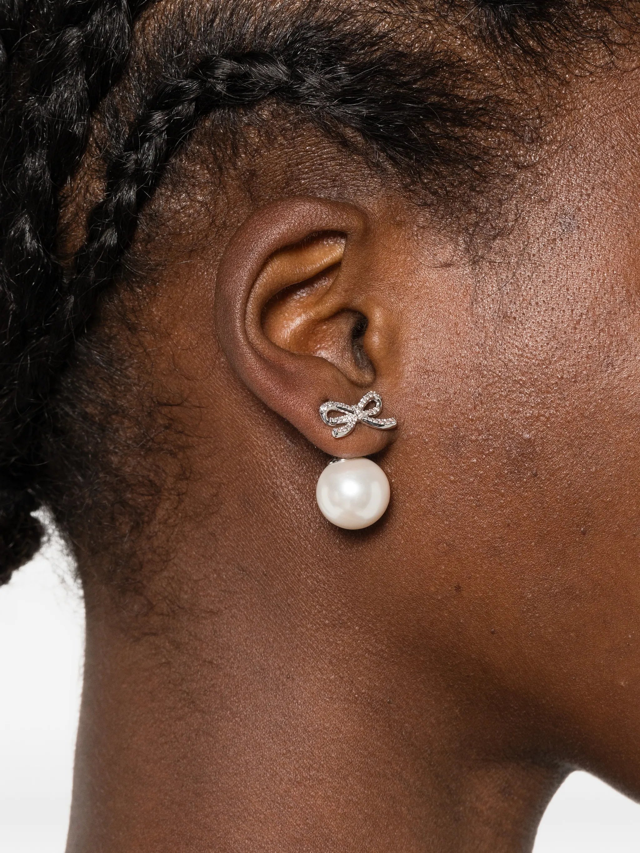 crystal-embellished bow pearl earrings