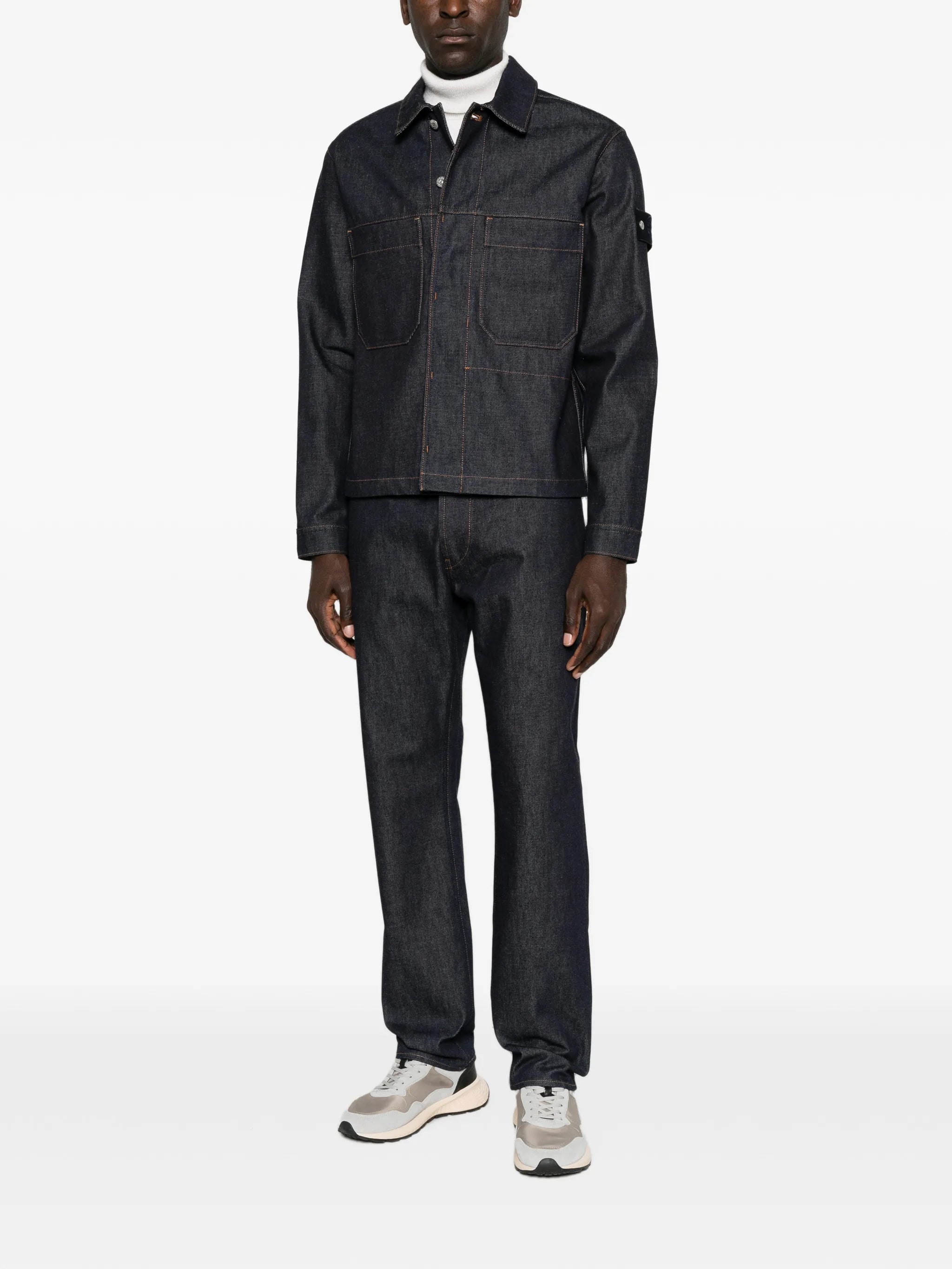 five-pocket jeans
