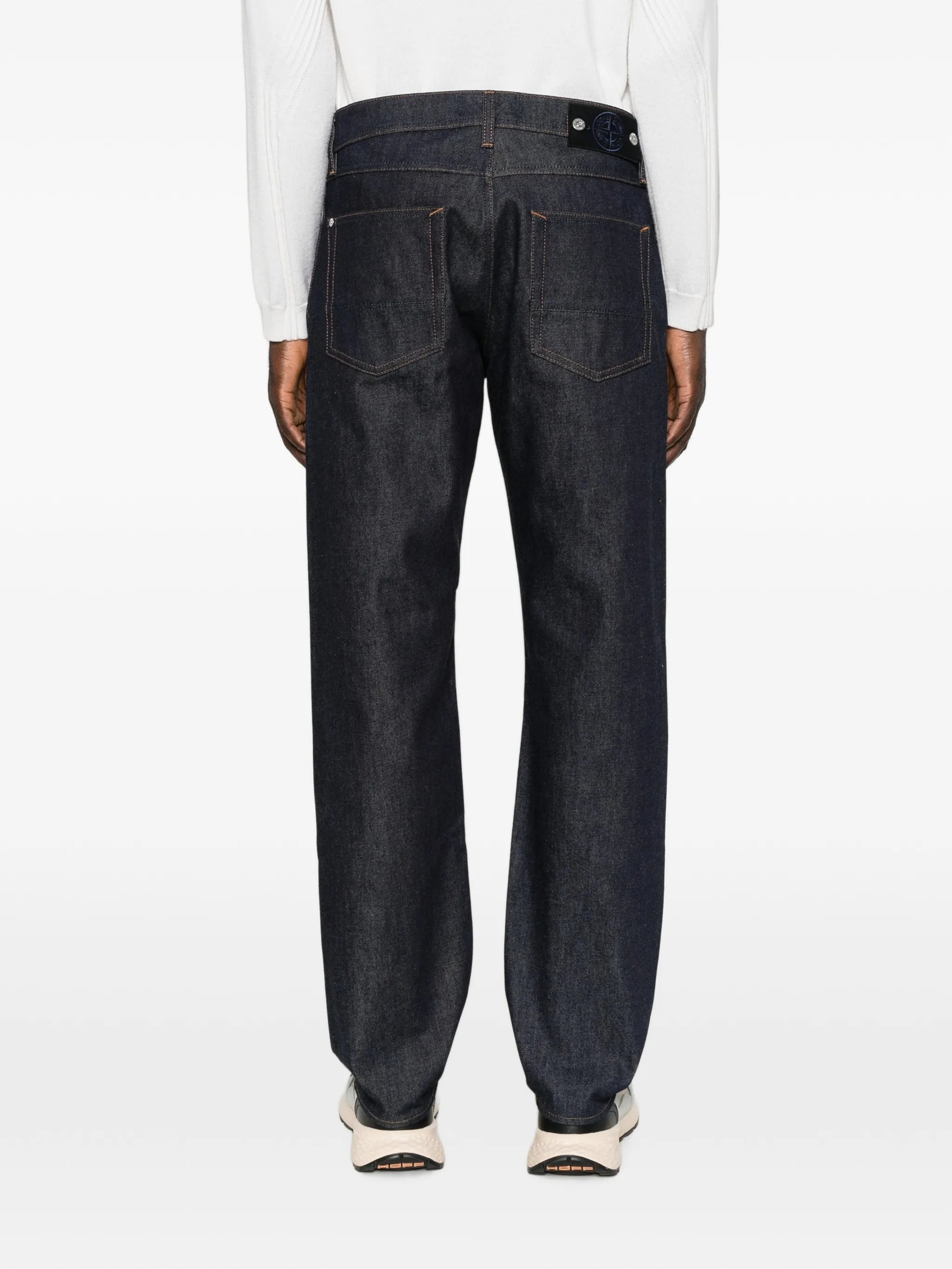 five-pocket jeans