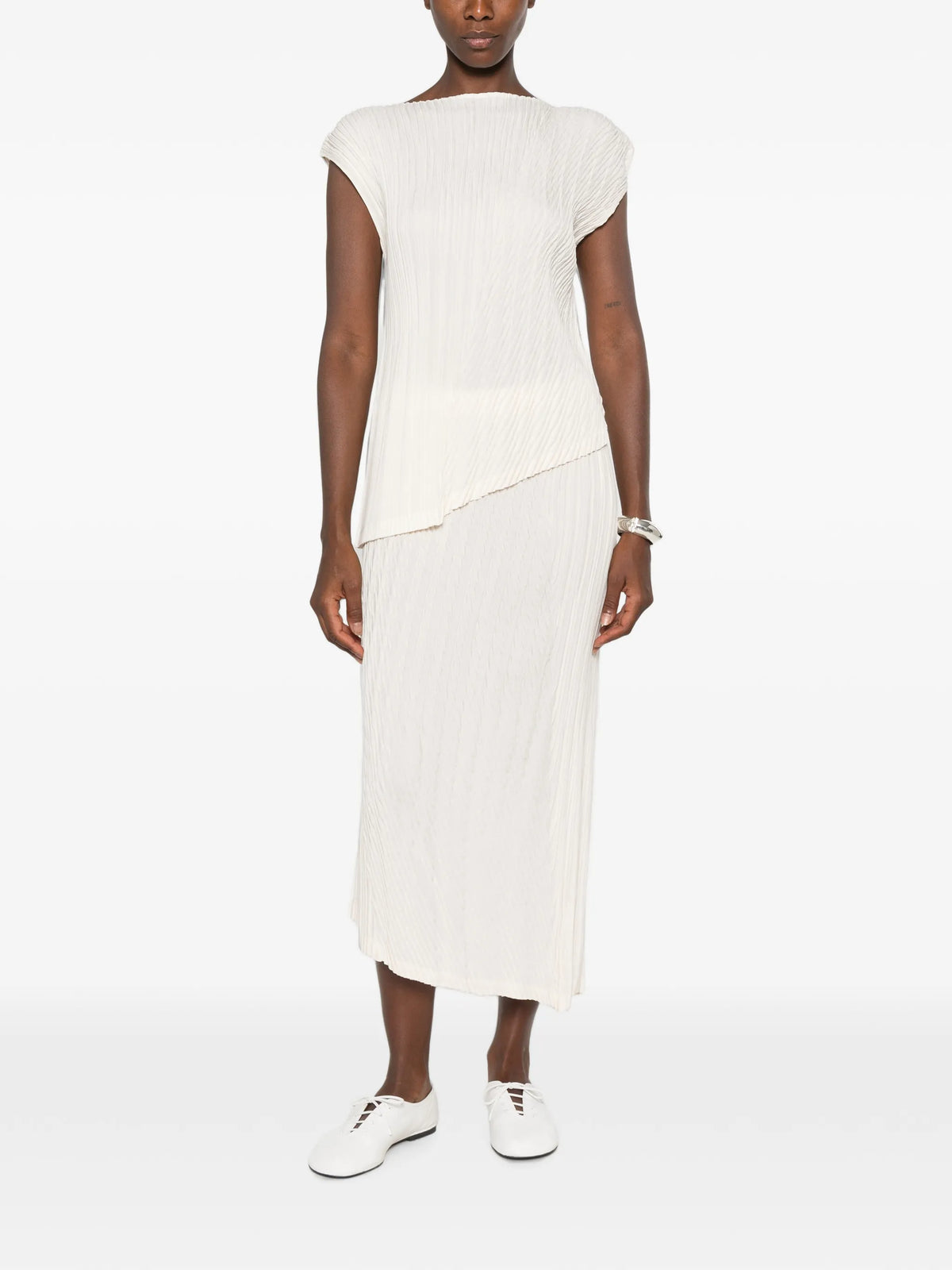 Unfurling pleats  skirt