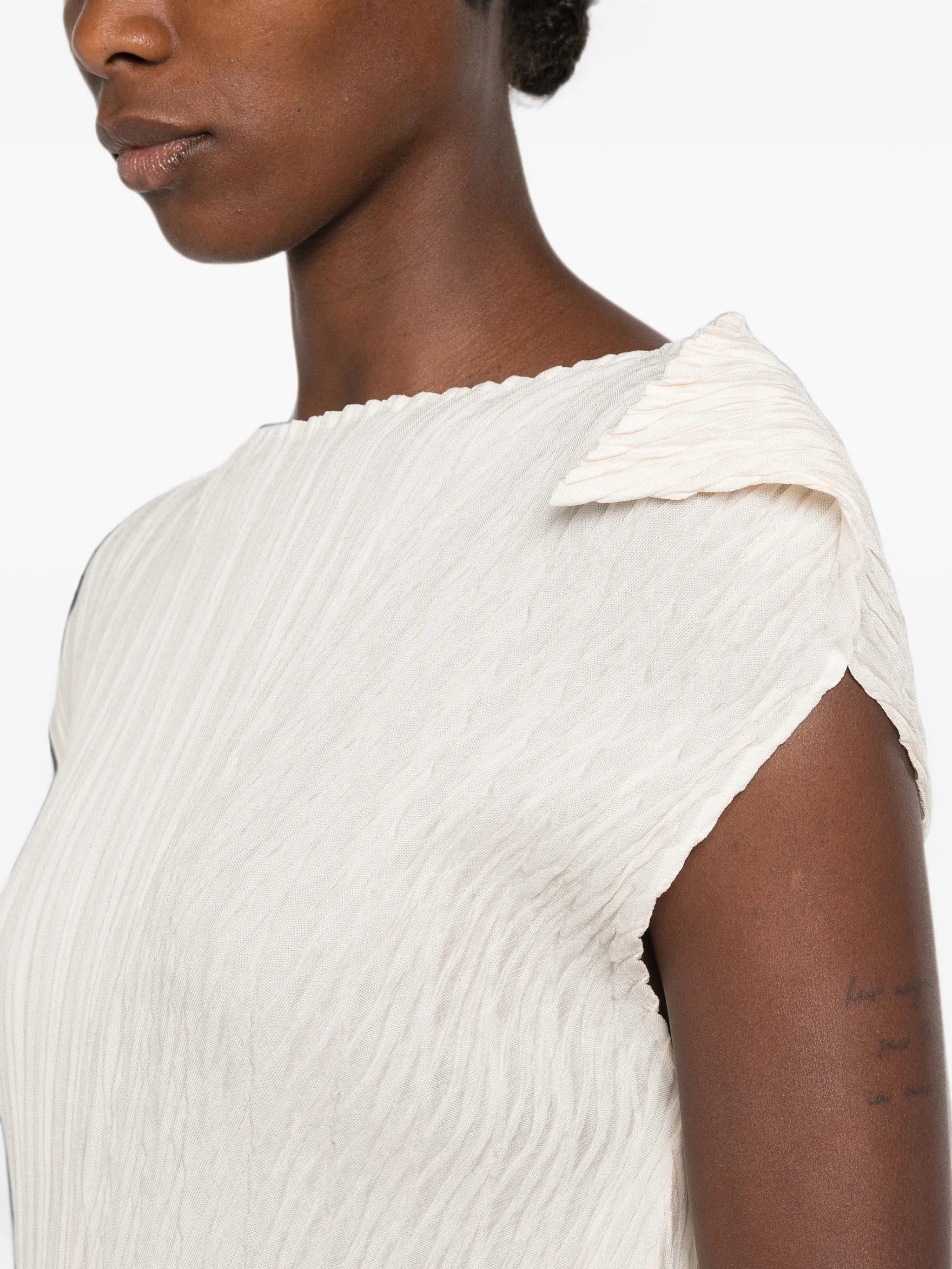 Unfurling Pleats pleated asymmetric top