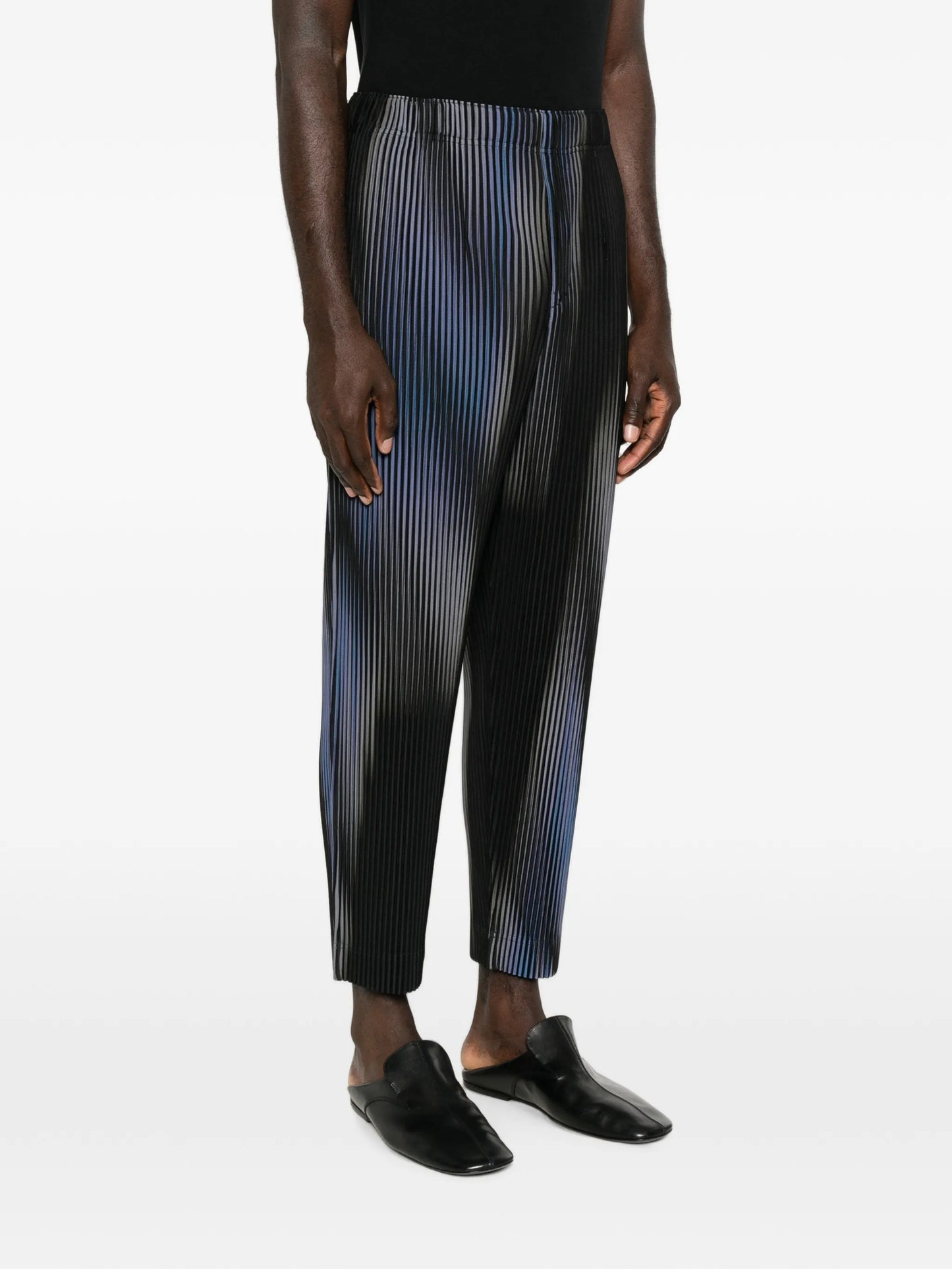 plissé-effect printed trousers